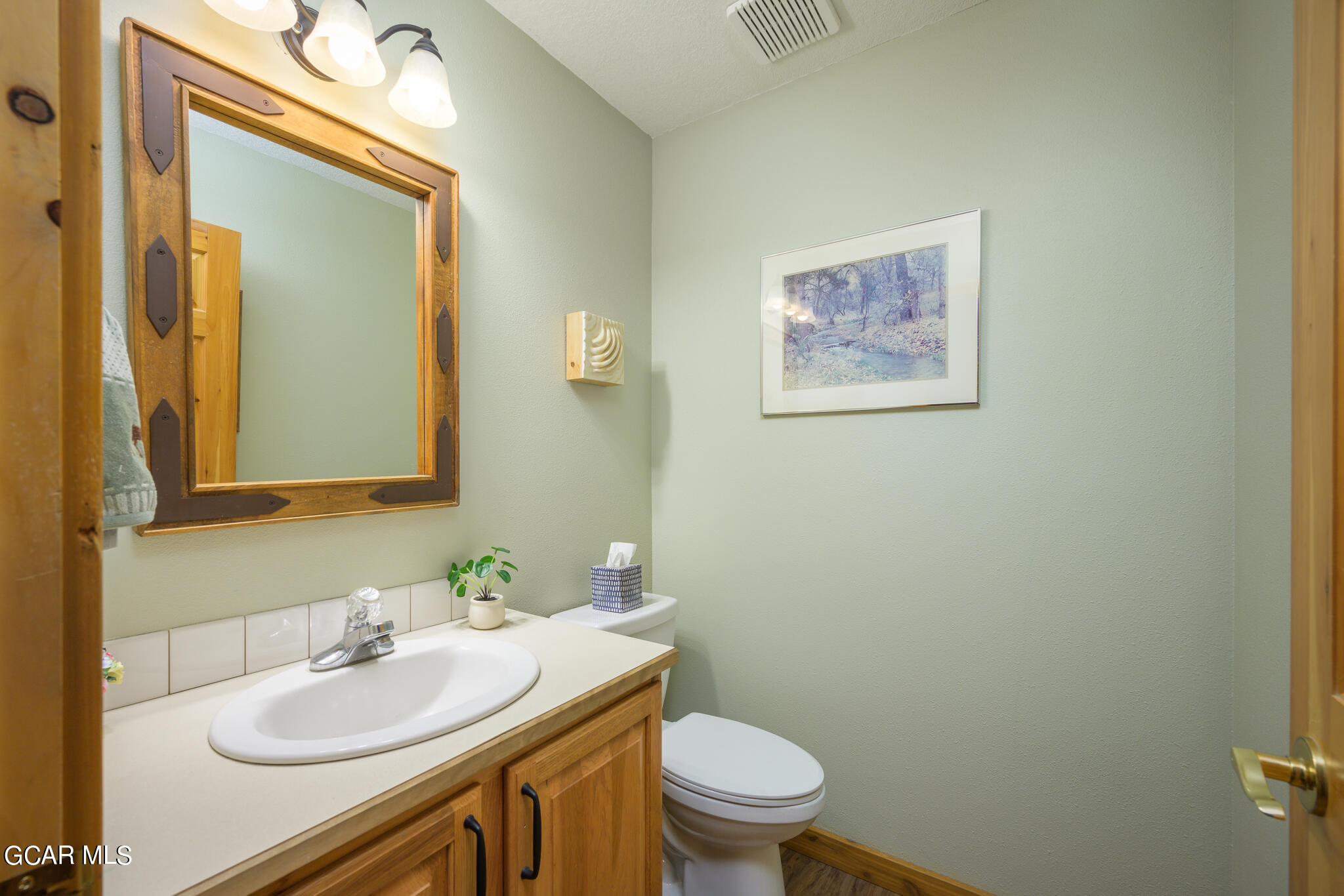 500 South Ridge Road