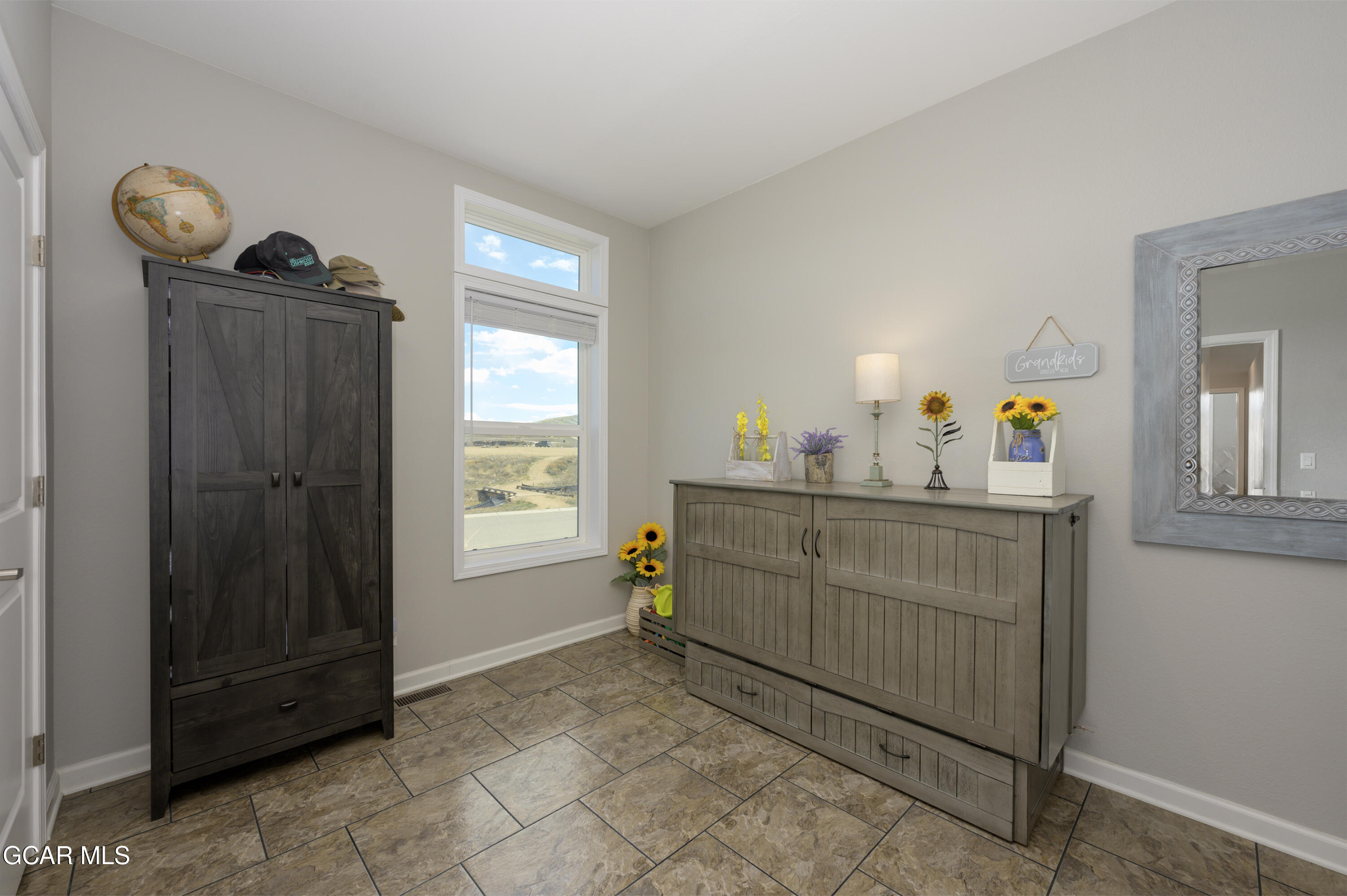 551 Summit Trail 142