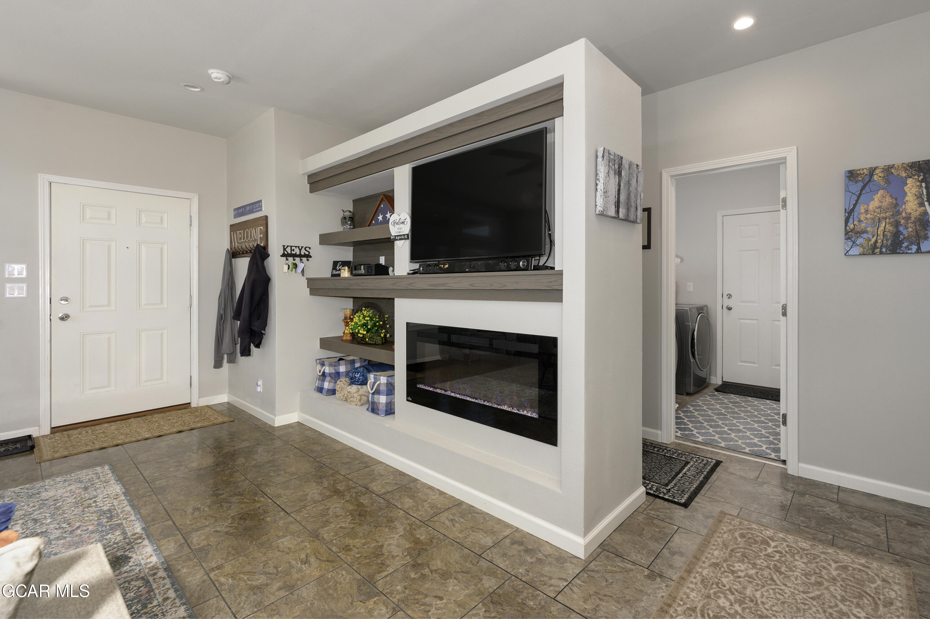 551 Summit Trail 142