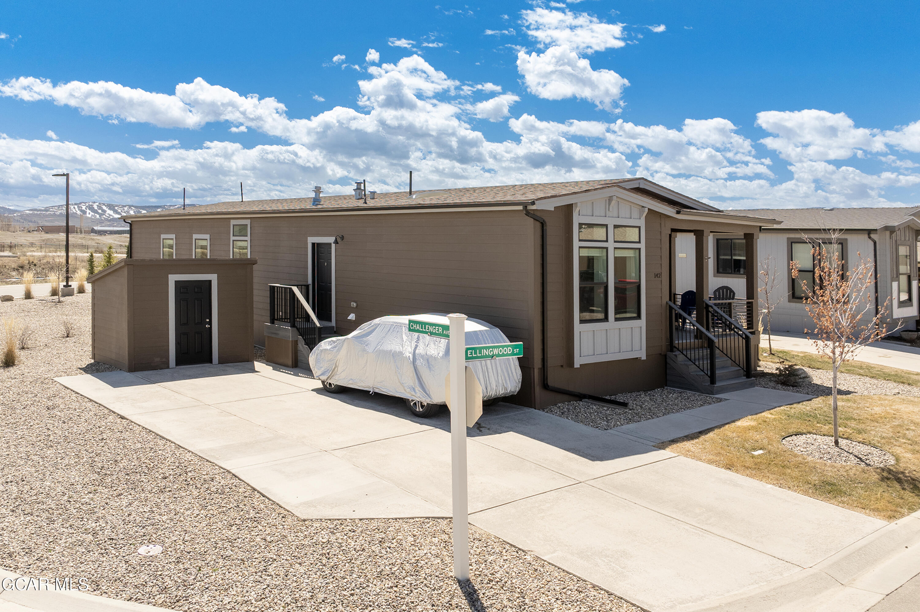 551 Summit Trail 142