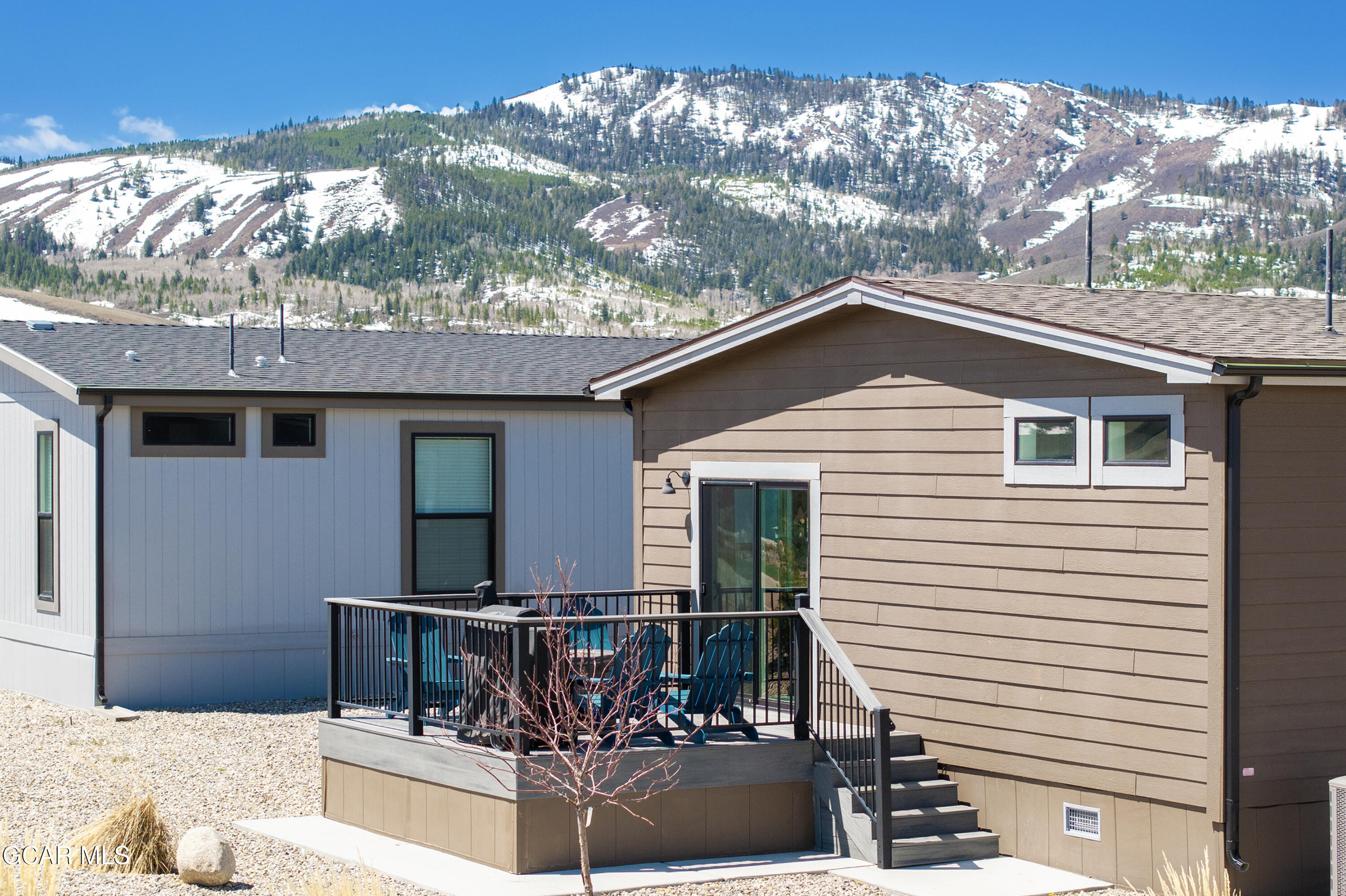 551 Summit Trail 142