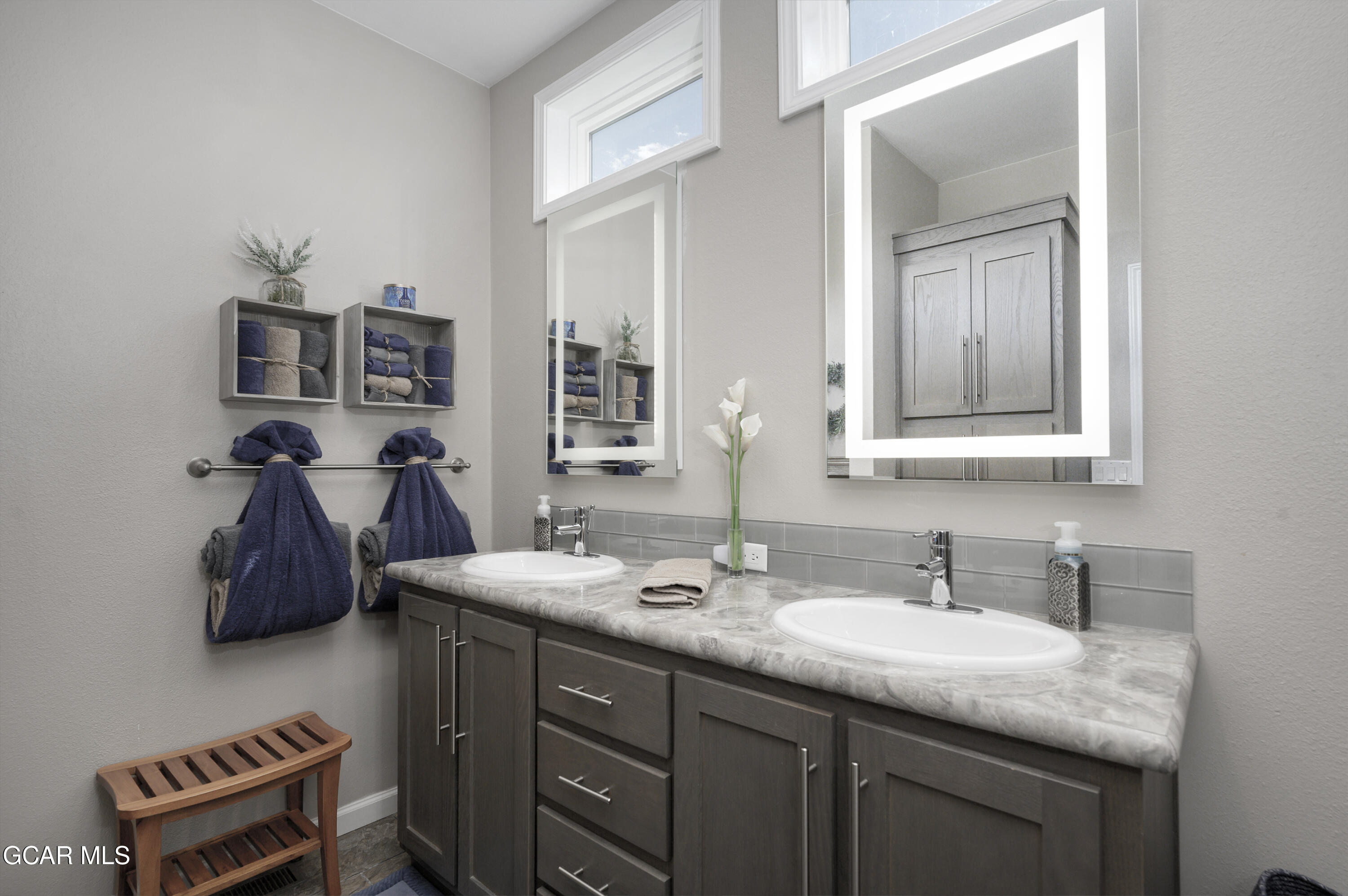 551 Summit Trail 142