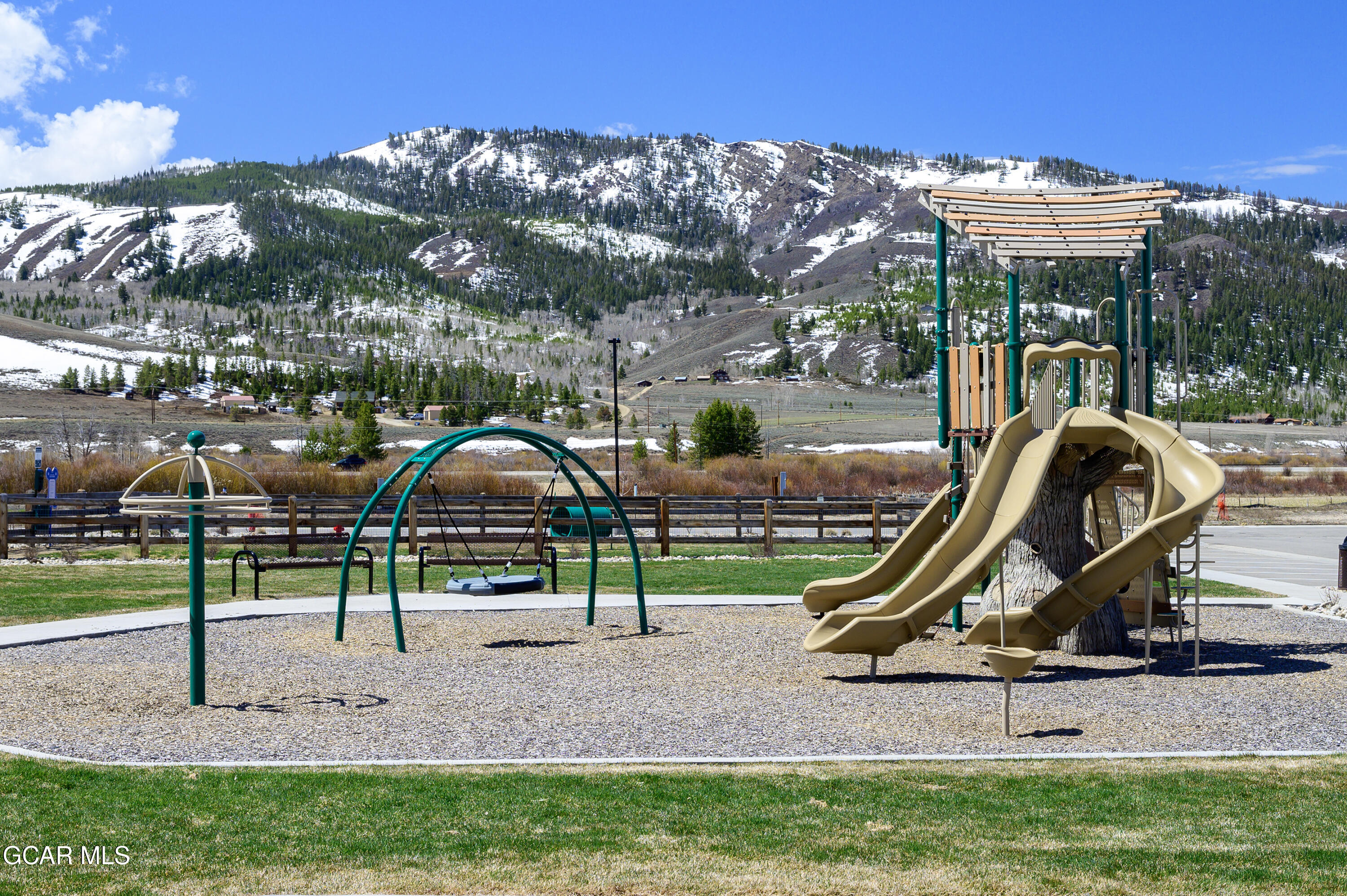 551 Summit Trail 142