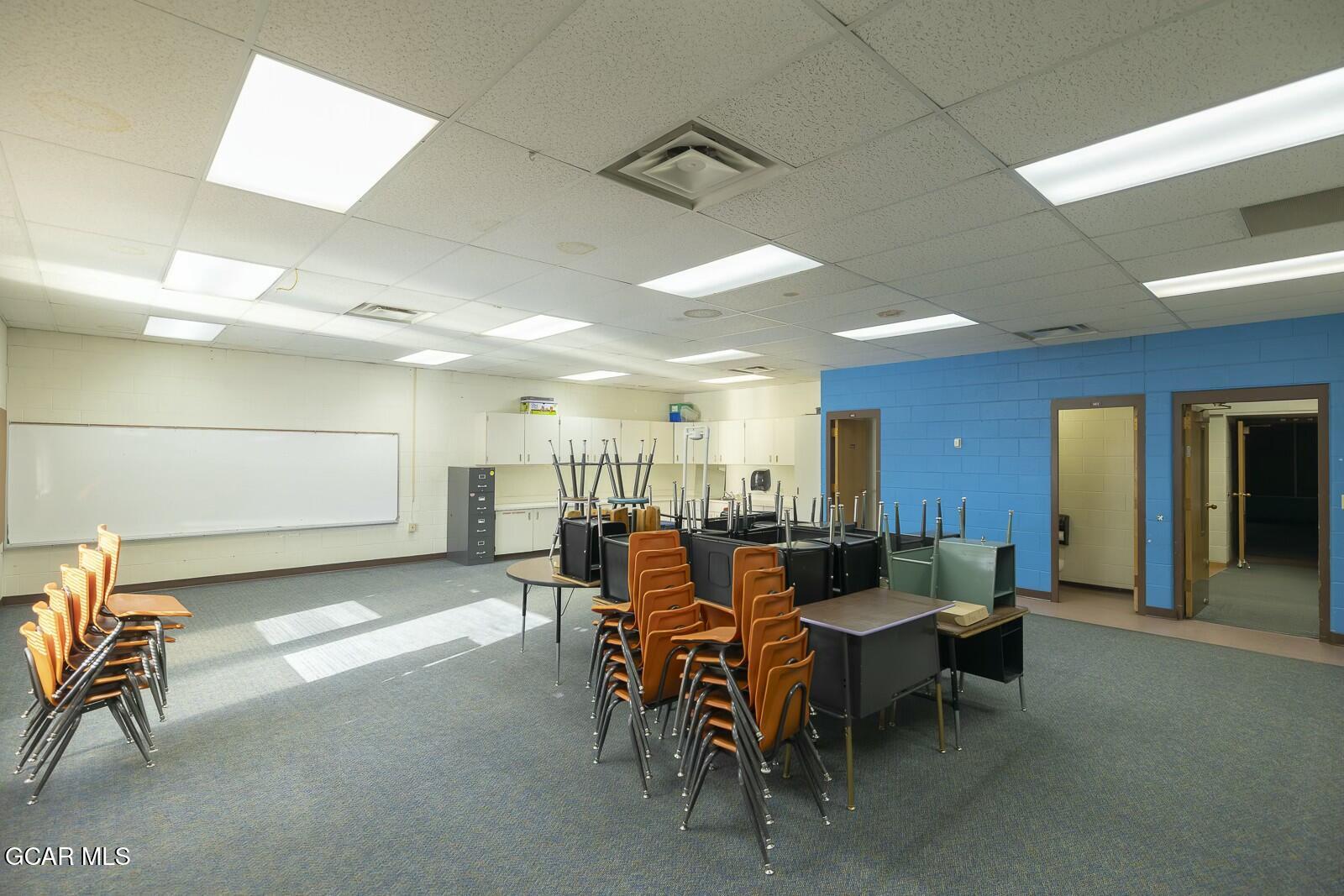 202 East Topaz Avenue