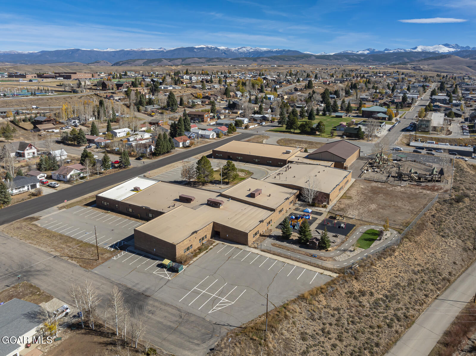 202 East Topaz Avenue