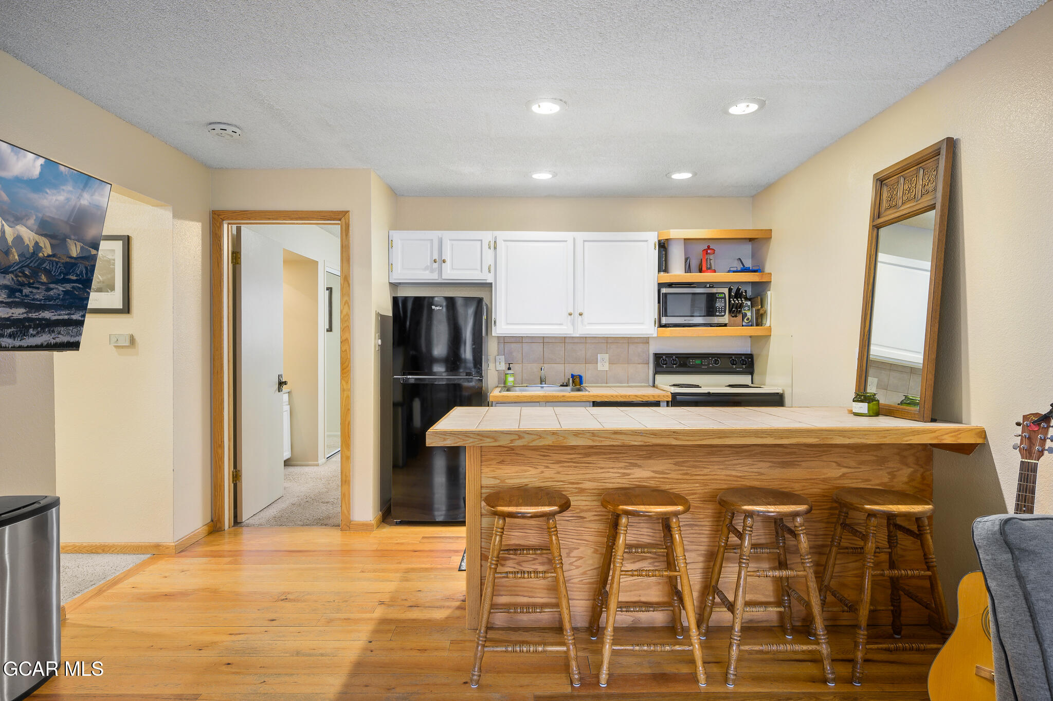 168 Hi Country Drive 8