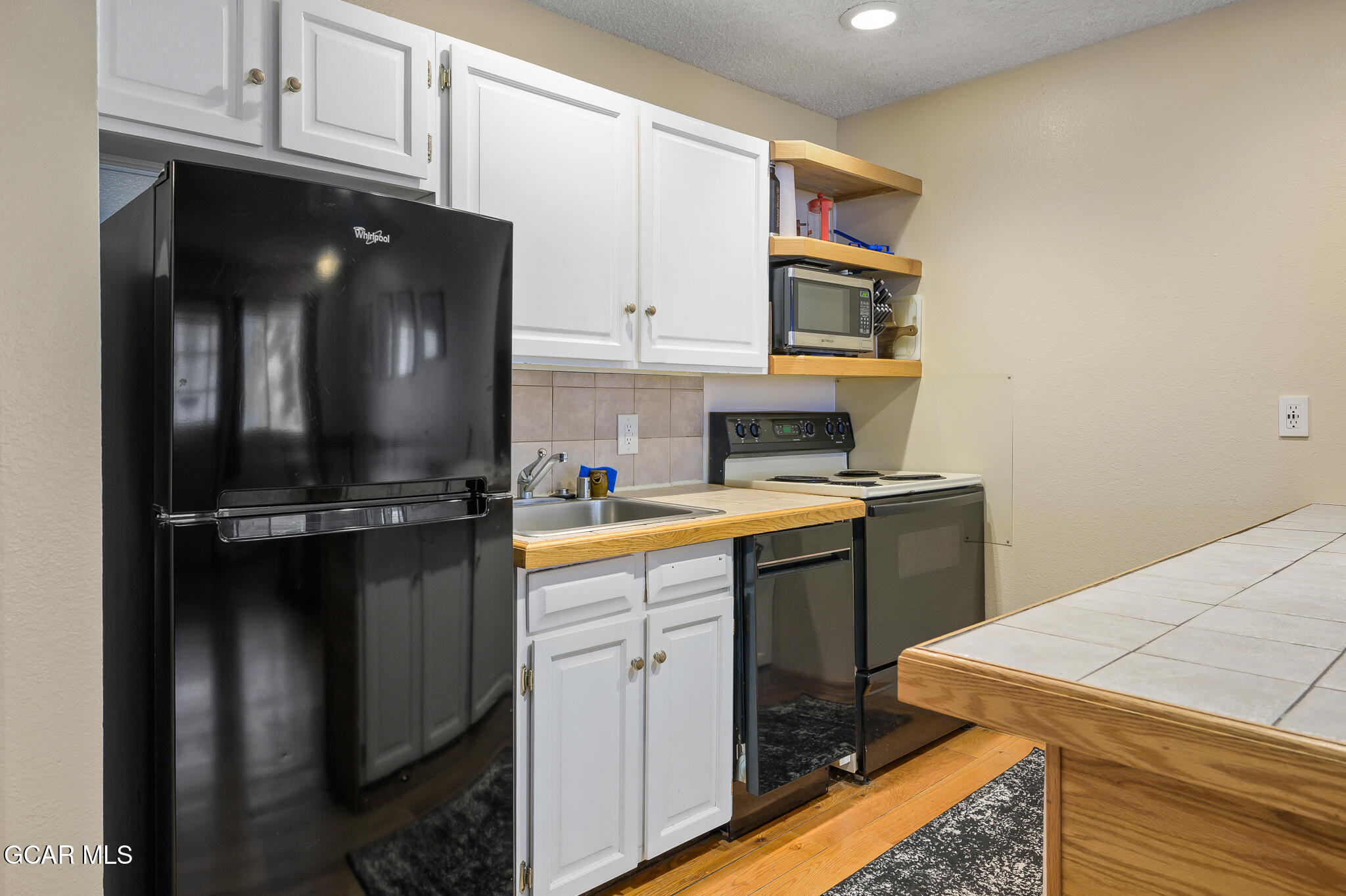 168 Hi Country Drive 8