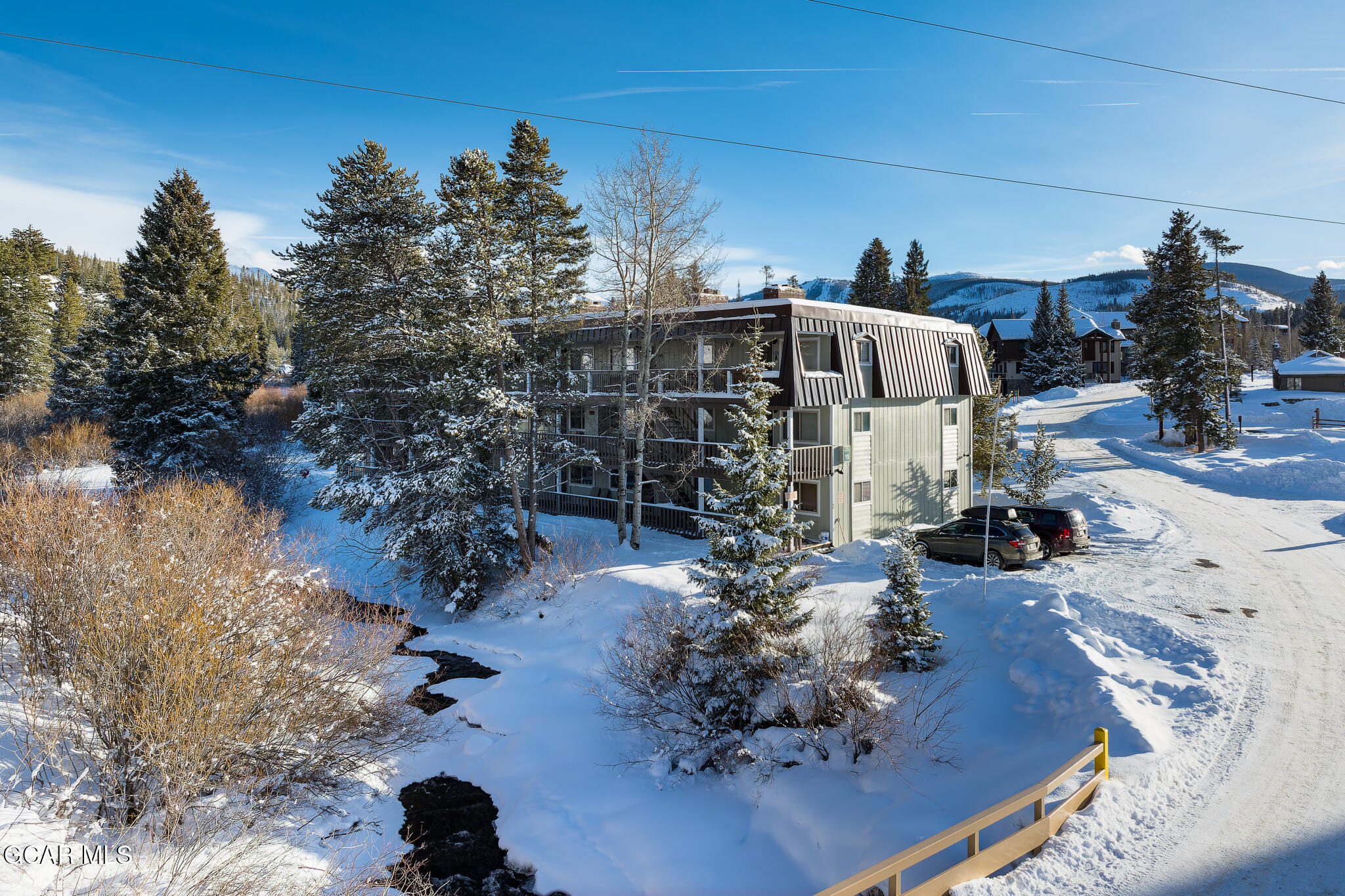 168 Hi Country Drive 8