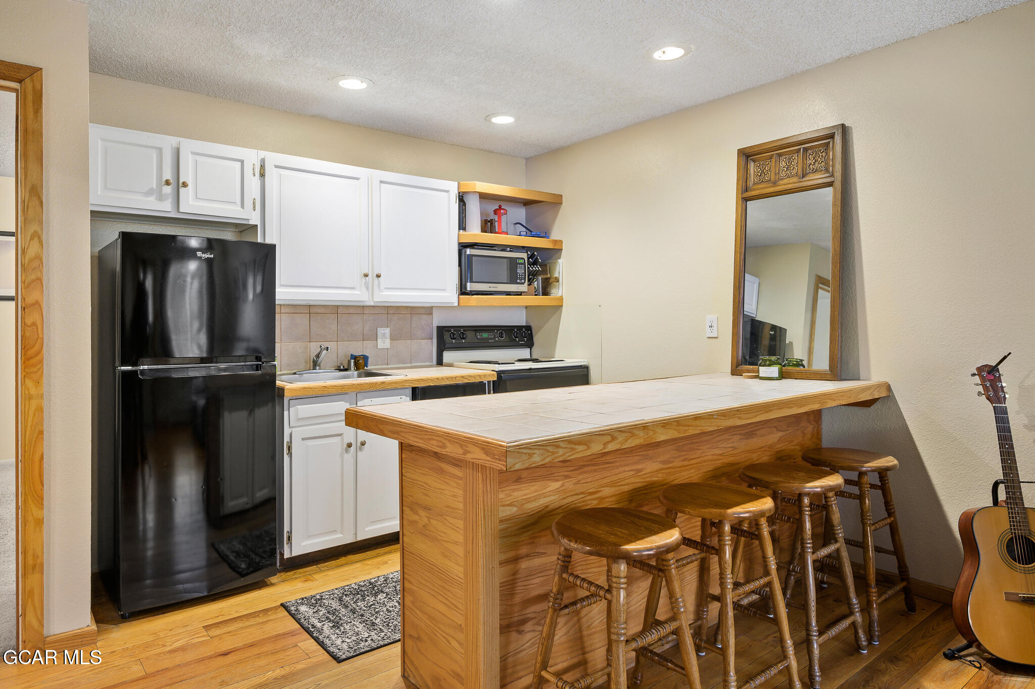 168 Hi Country Drive 8