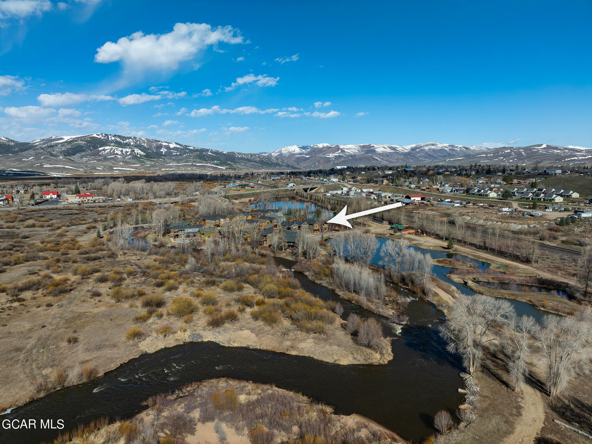 107 EDGEWATER Circle