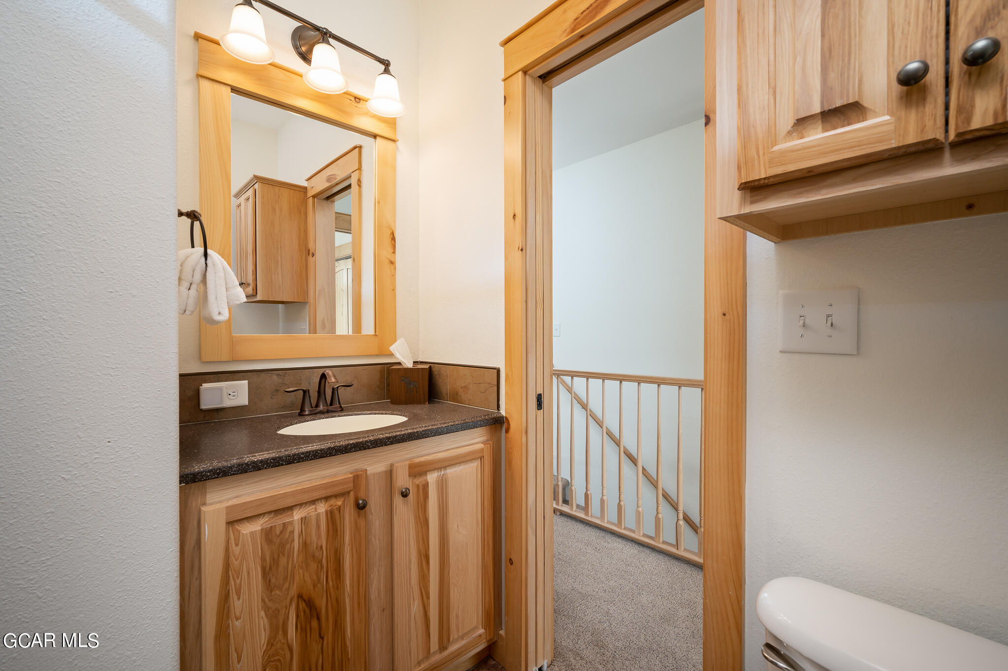 107 EDGEWATER Circle