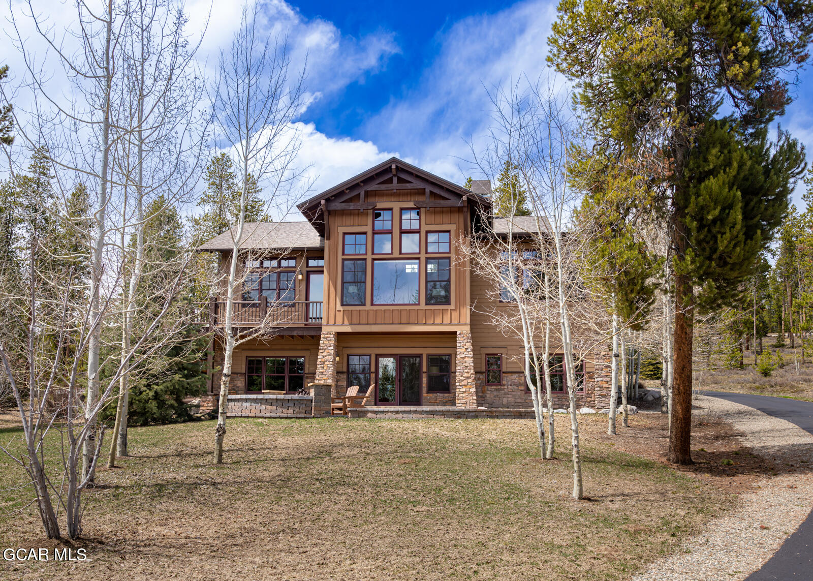 40 Golf Course Circle