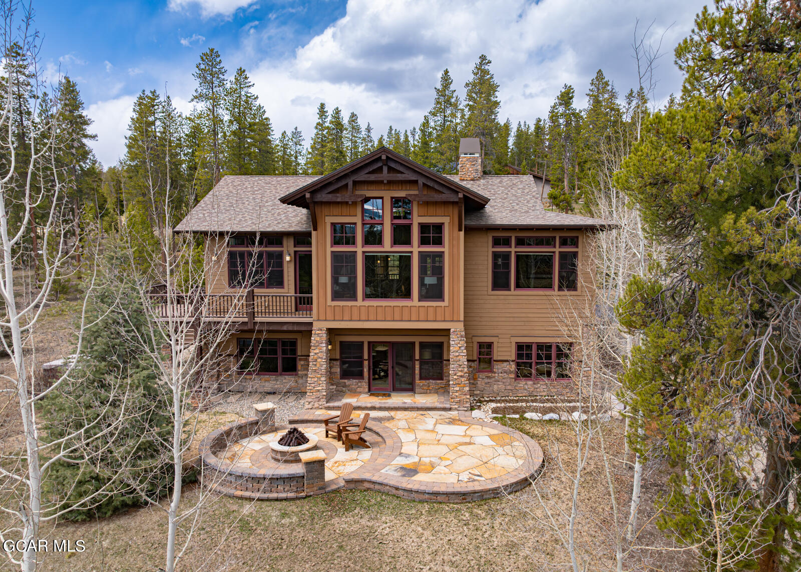 40 Golf Course Circle