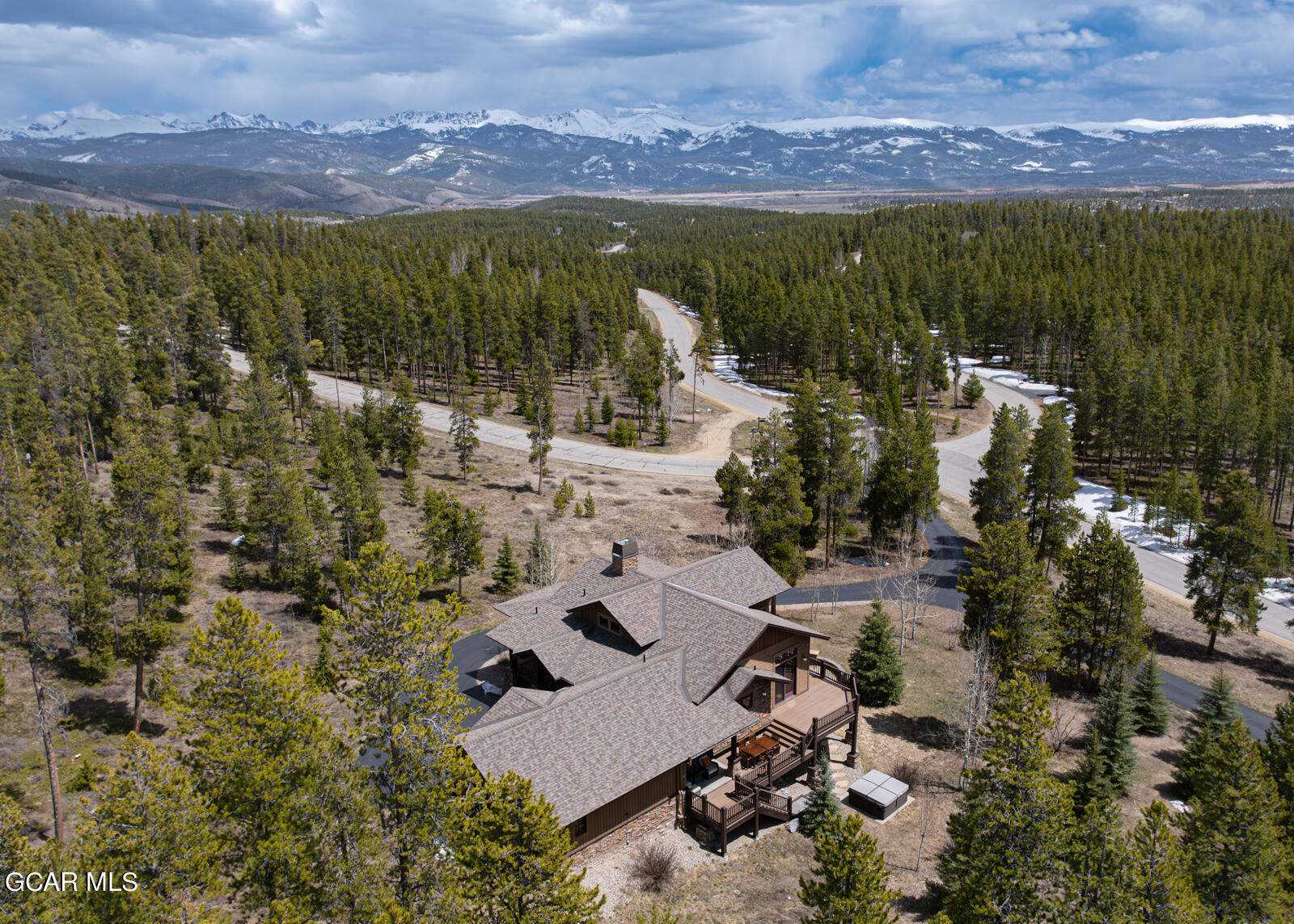 40 Golf Course Circle