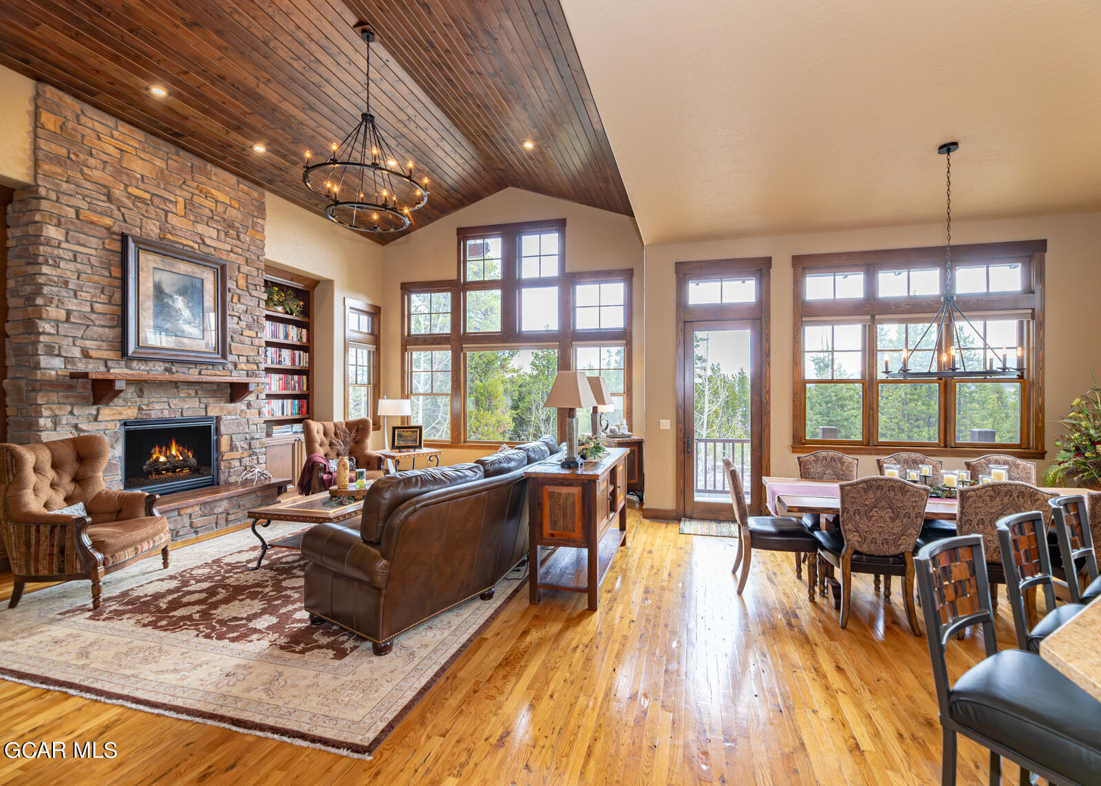 40 Golf Course Circle