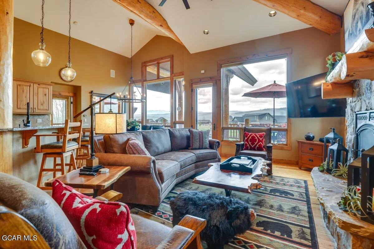 1461 WILDHORSE Circle