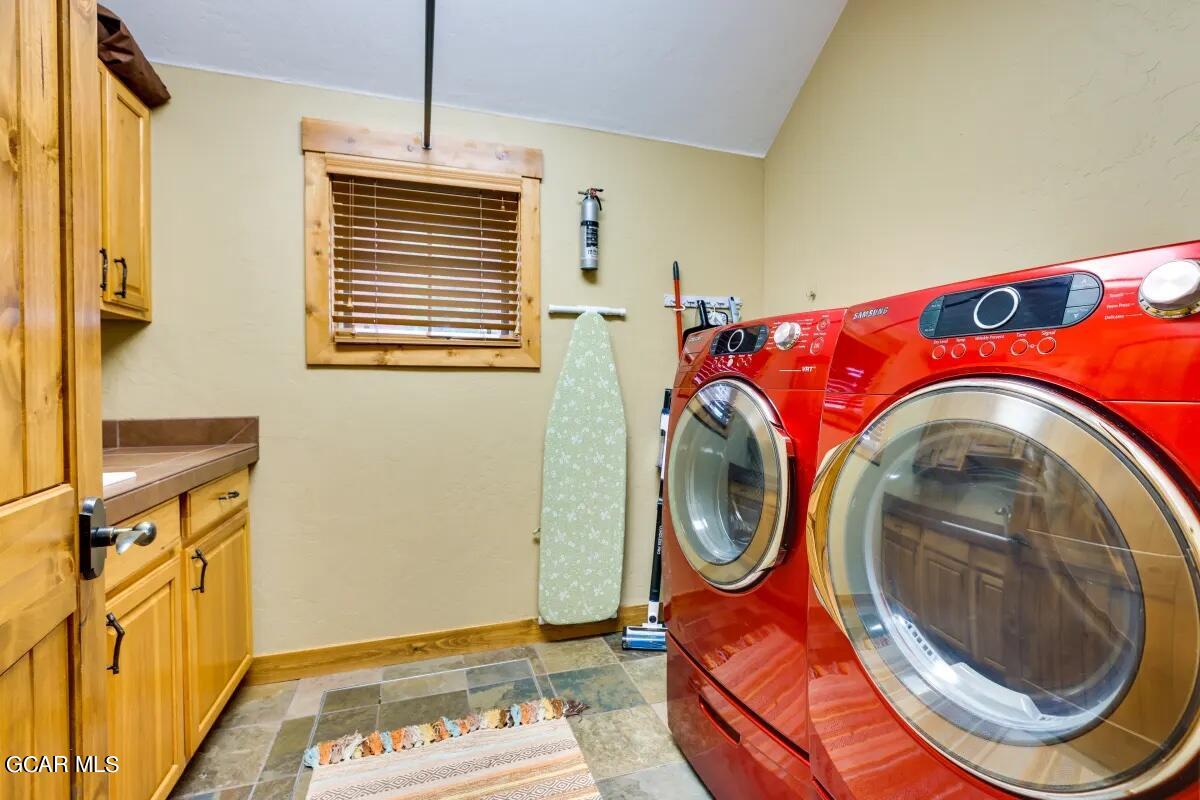 1461 WILDHORSE Circle