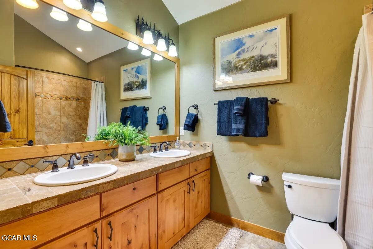 1461 WILDHORSE Circle