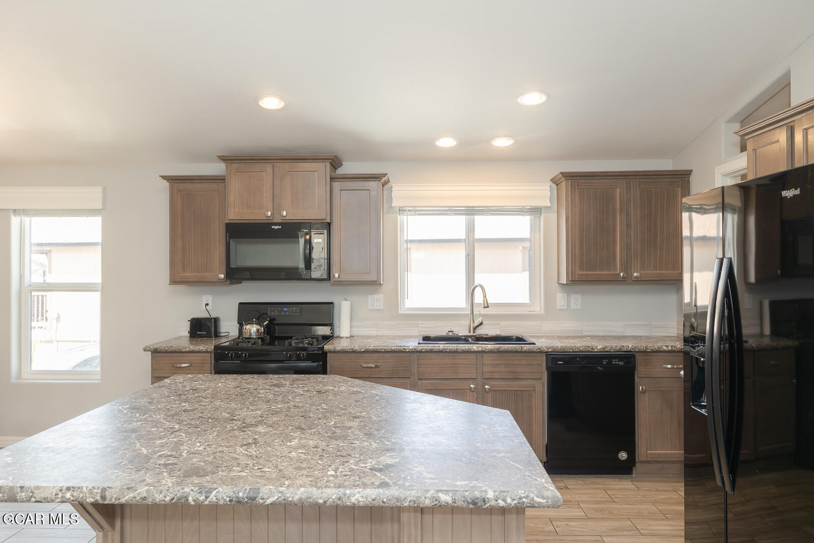 551 Summit Trail 157