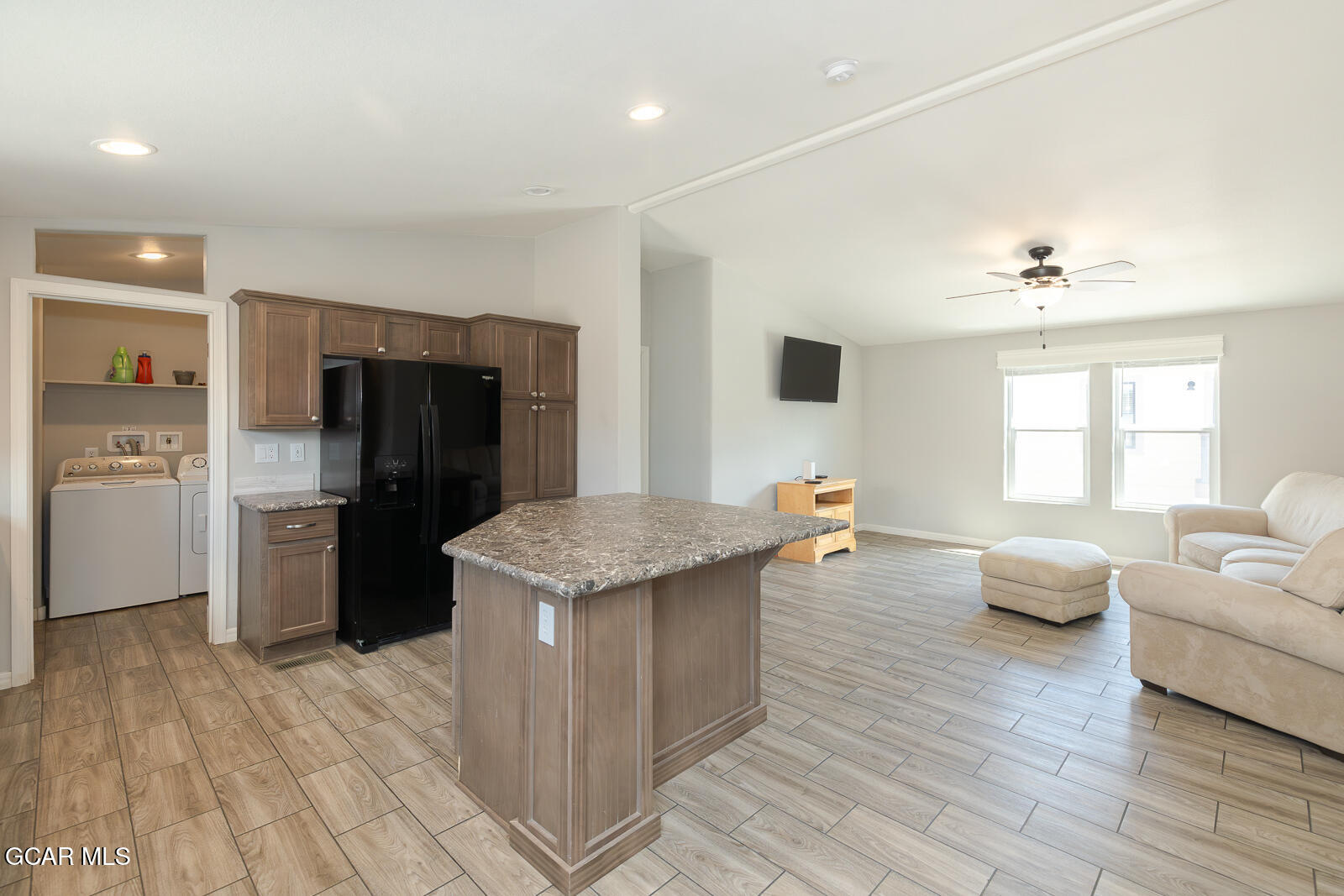 551 Summit Trail 157