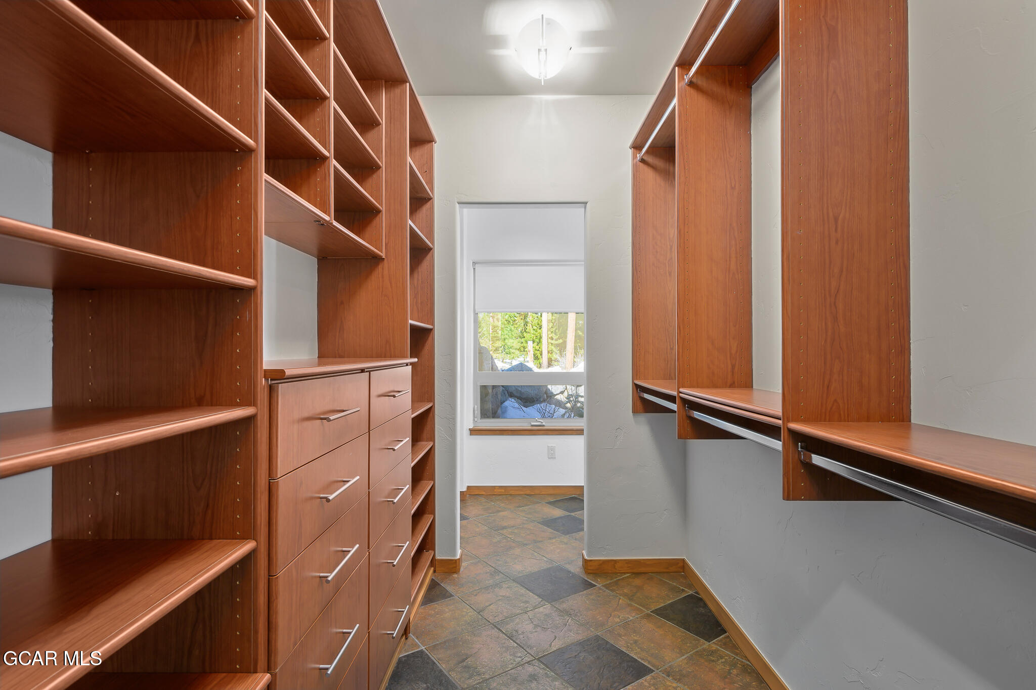 2940 Golf Course Circle