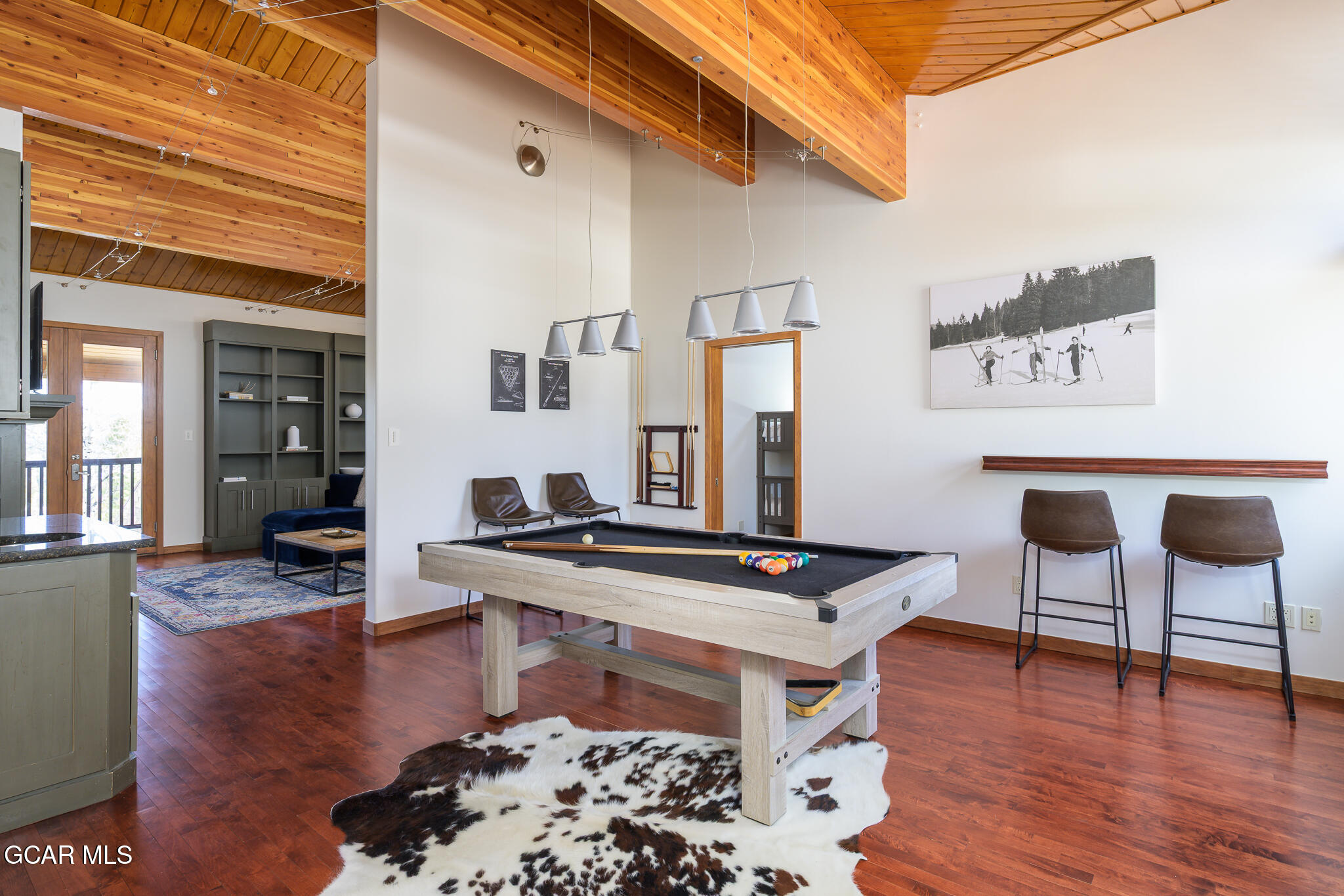 2940 Golf Course Circle