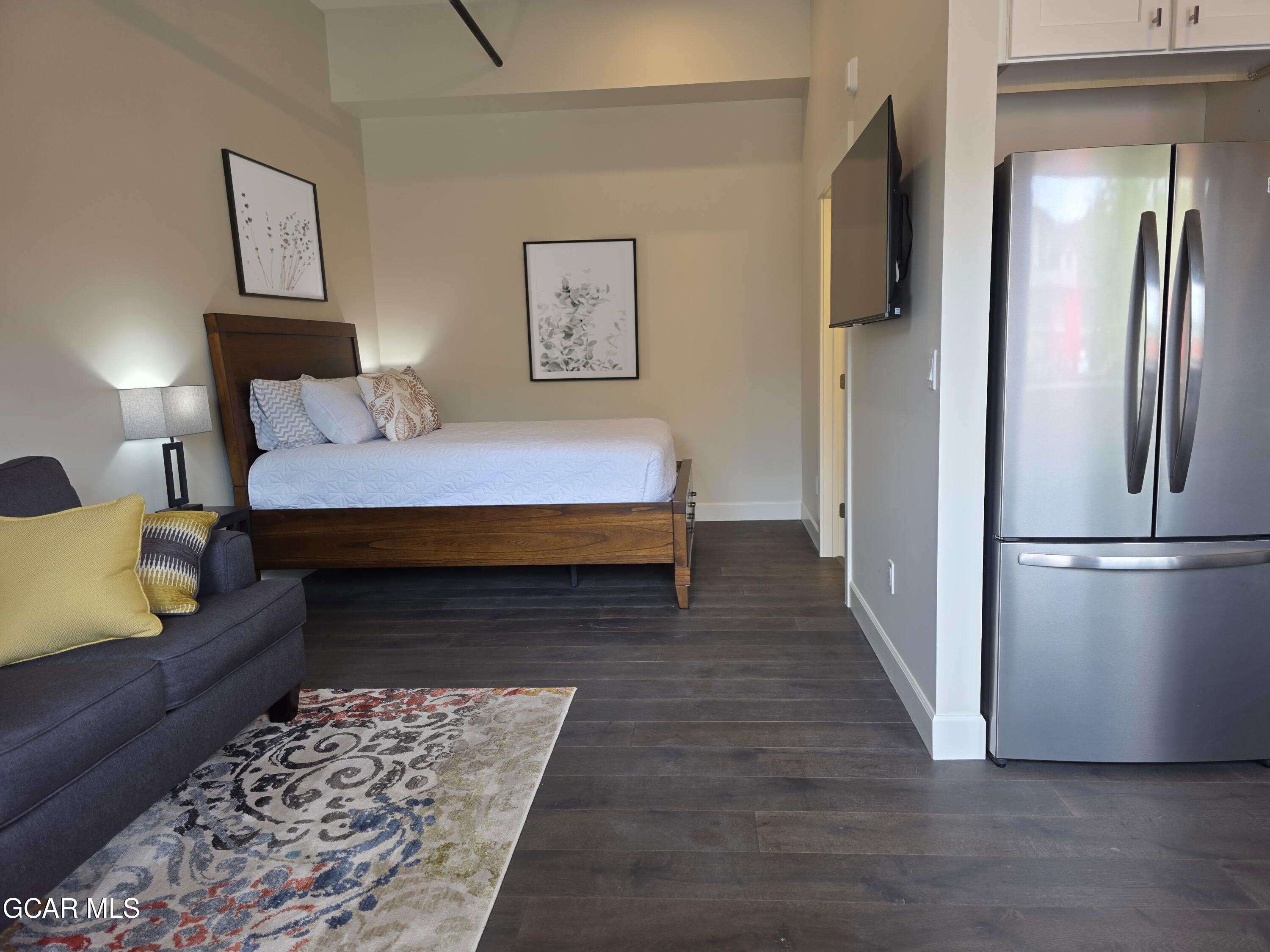 824 GRAND Avenue 115