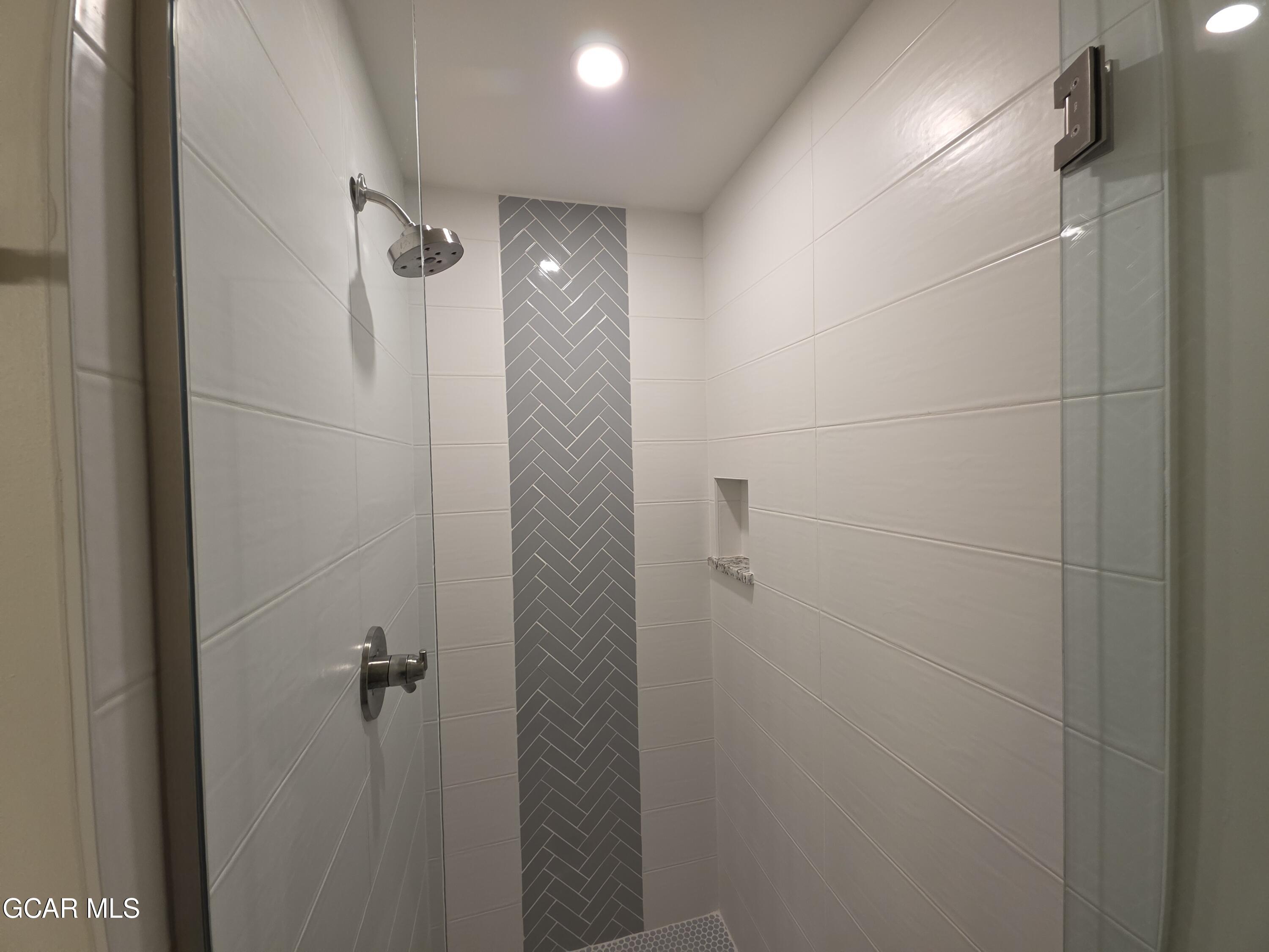 824 GRAND Avenue 115