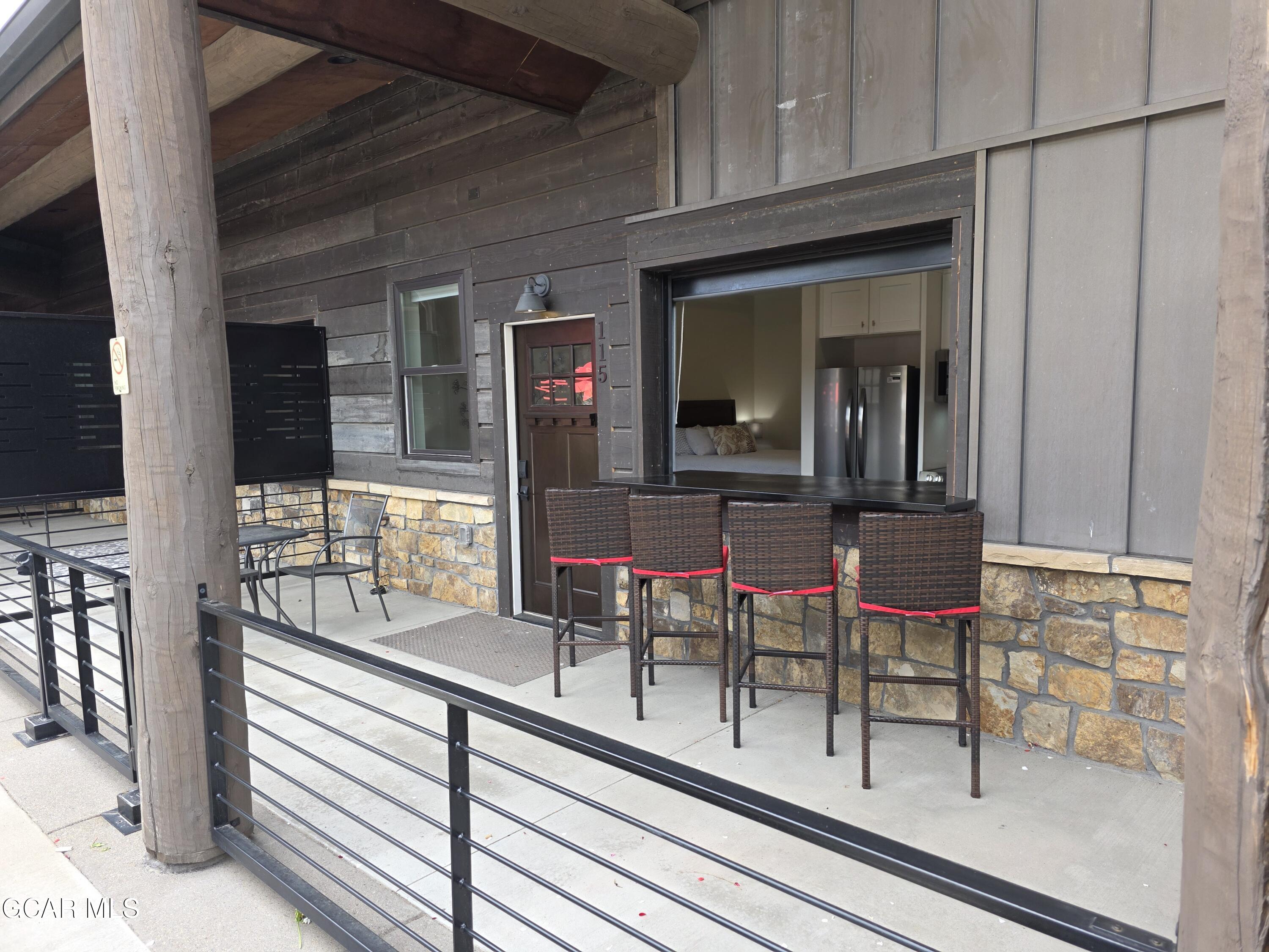 824 GRAND Avenue 115