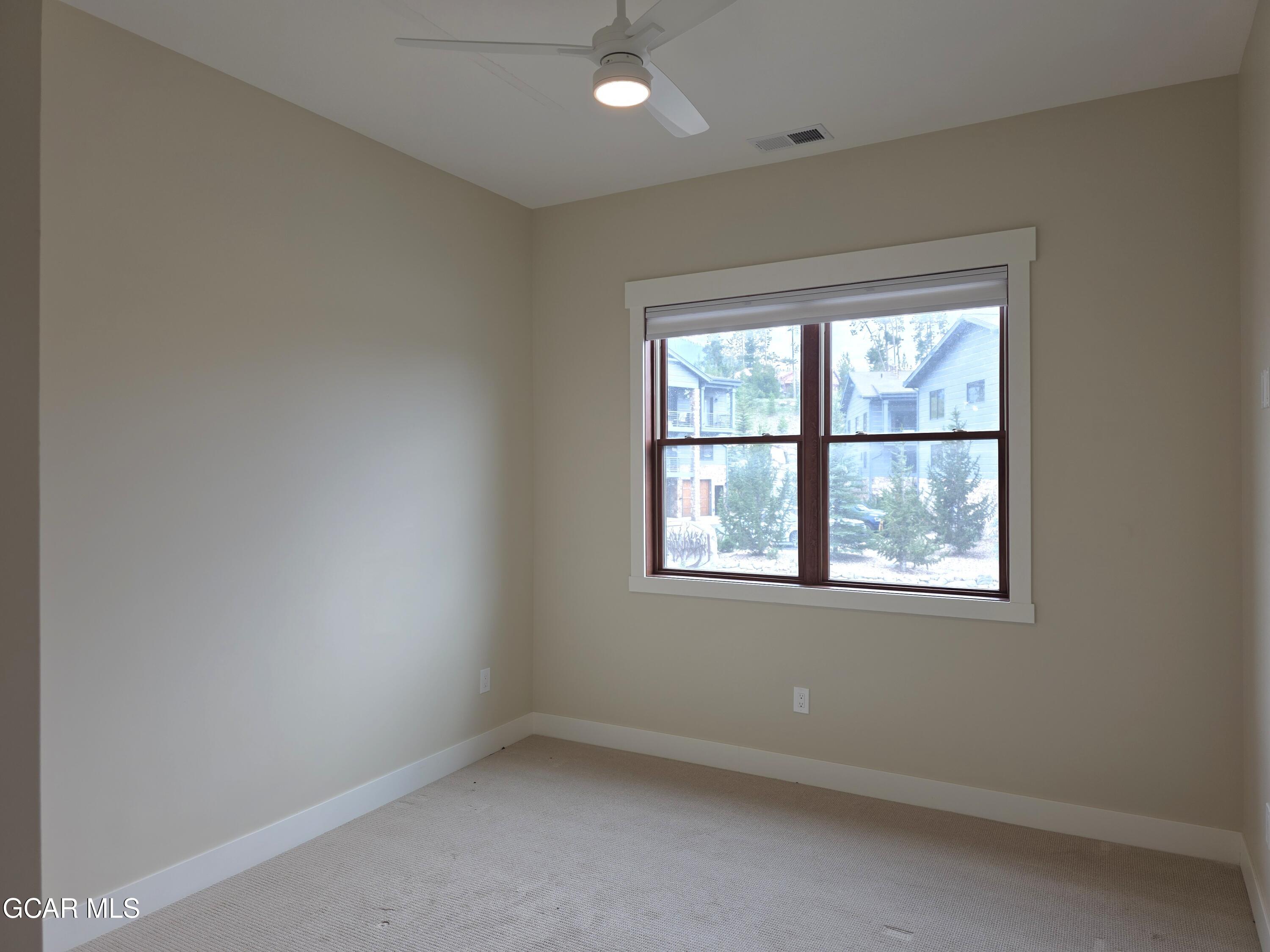 505 GRAND Avenue 202