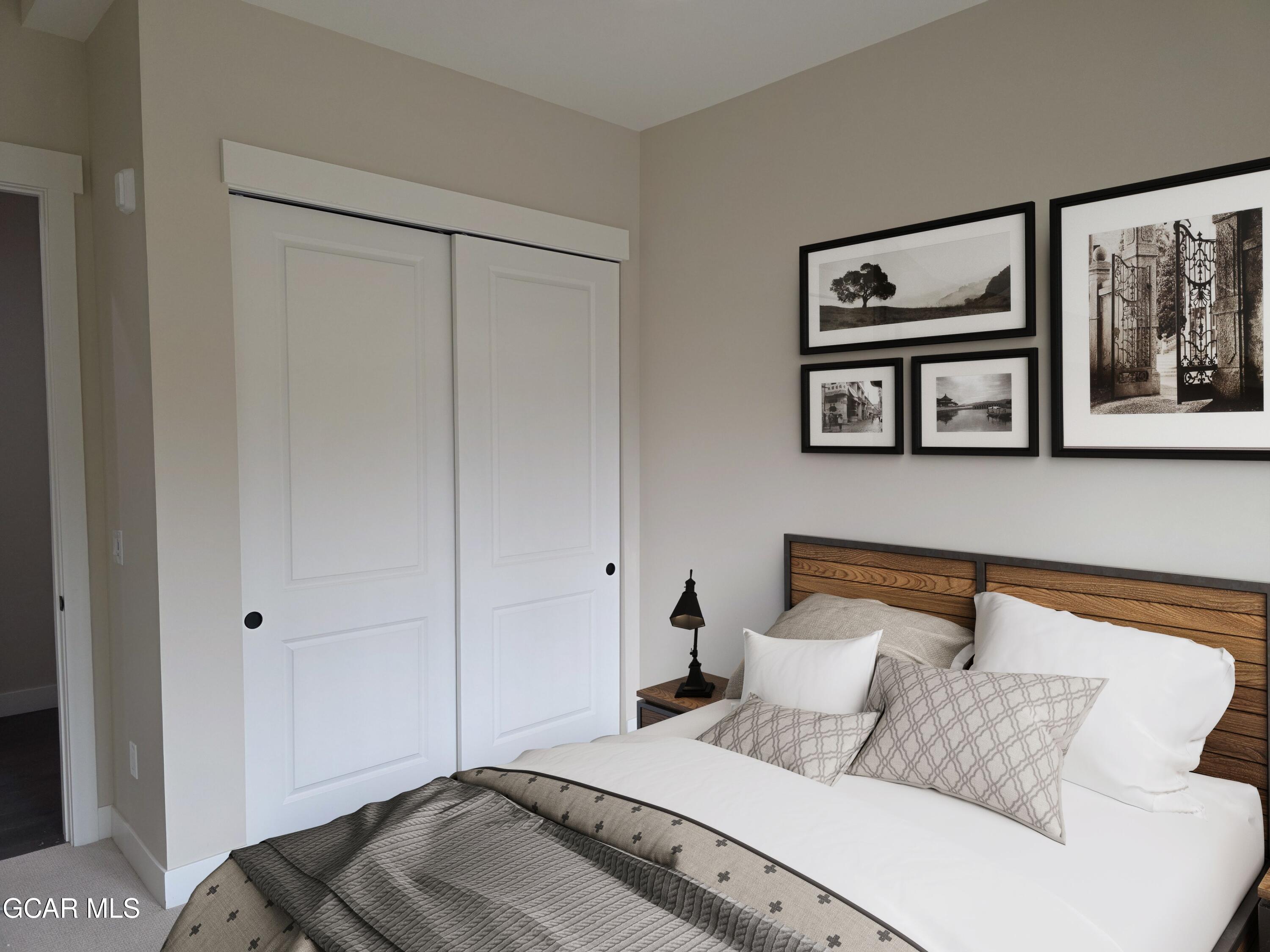 505 GRAND Avenue 202