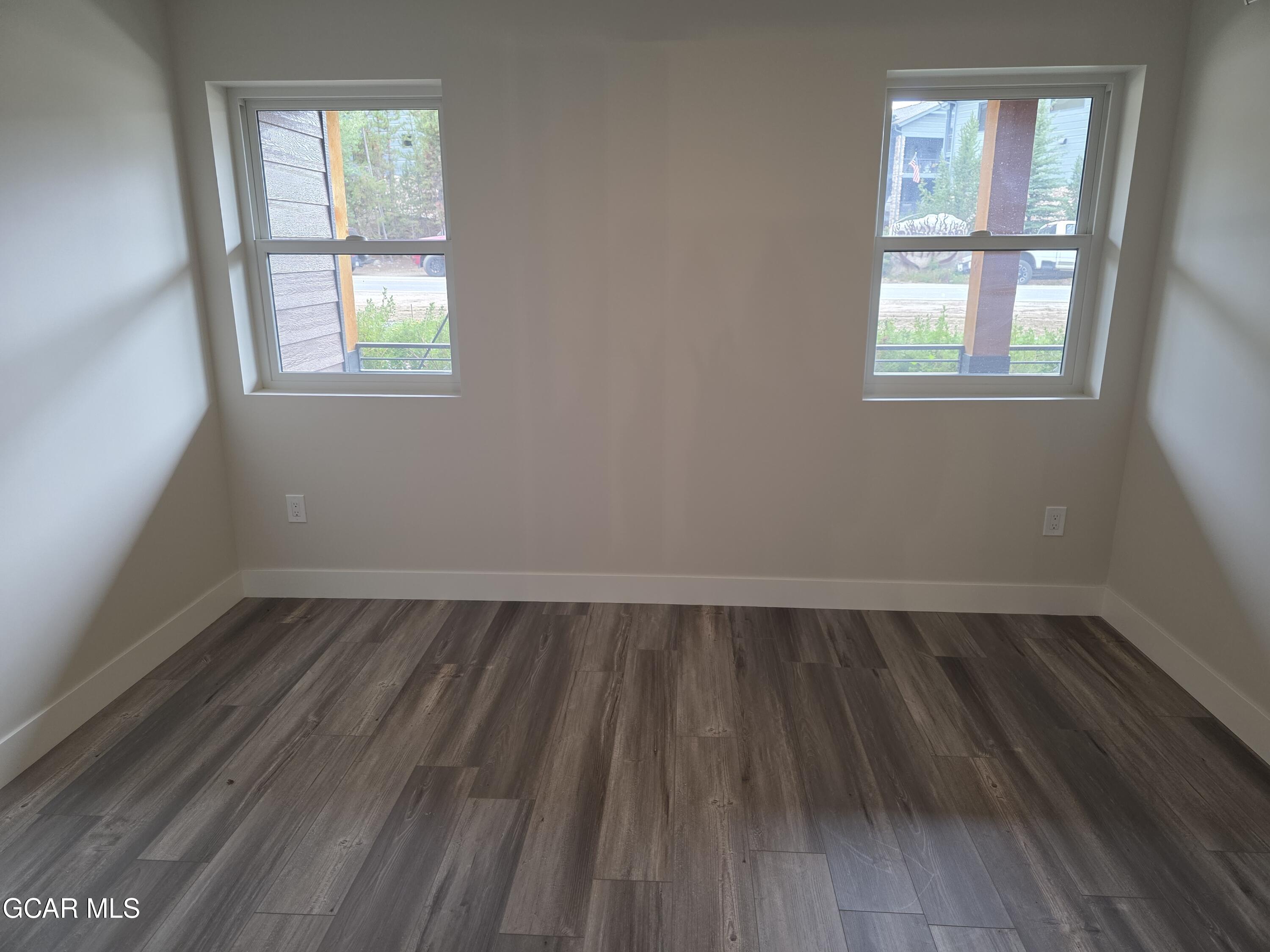 505 GRAND Avenue 102