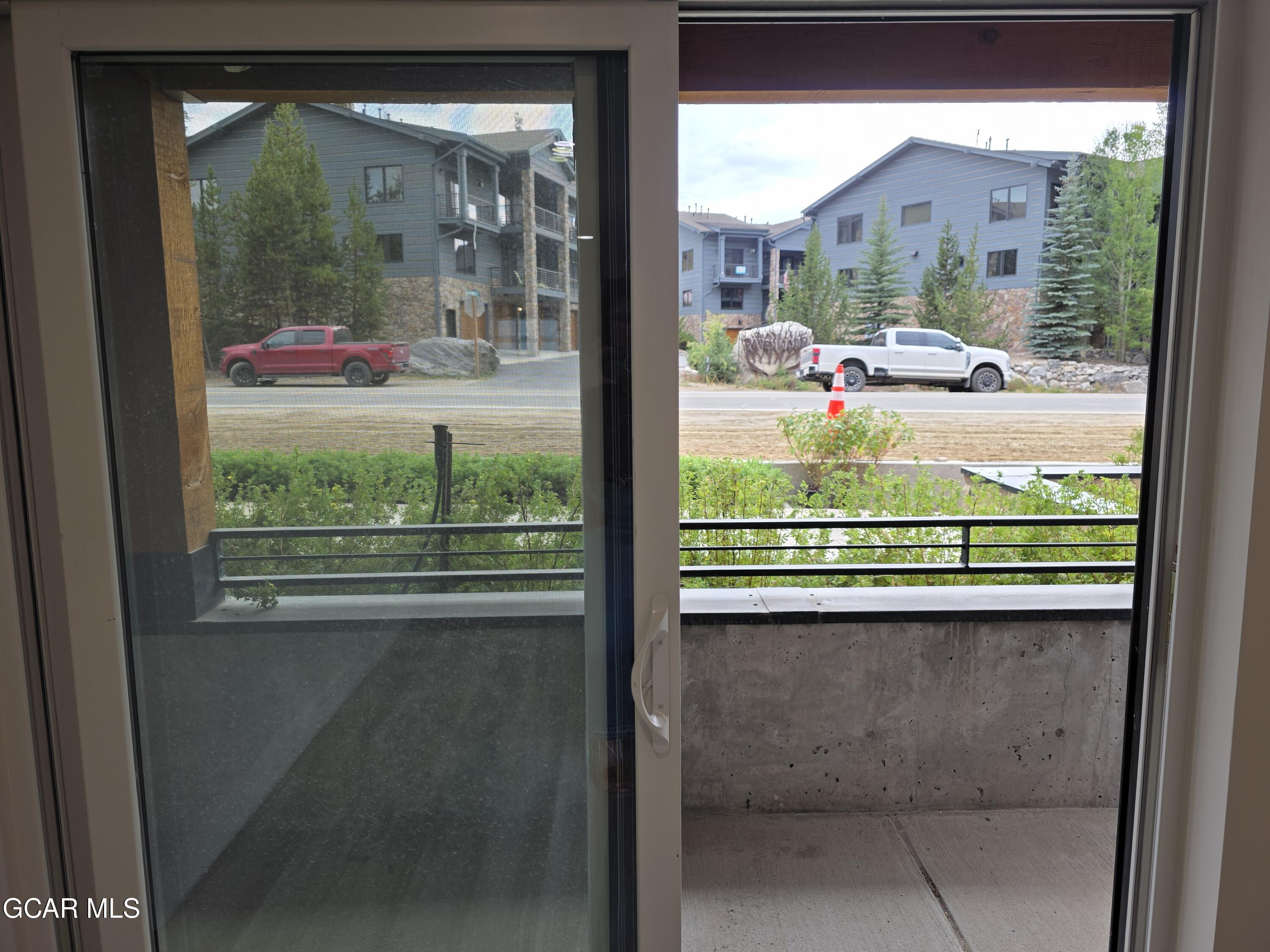 505 GRAND Avenue 102