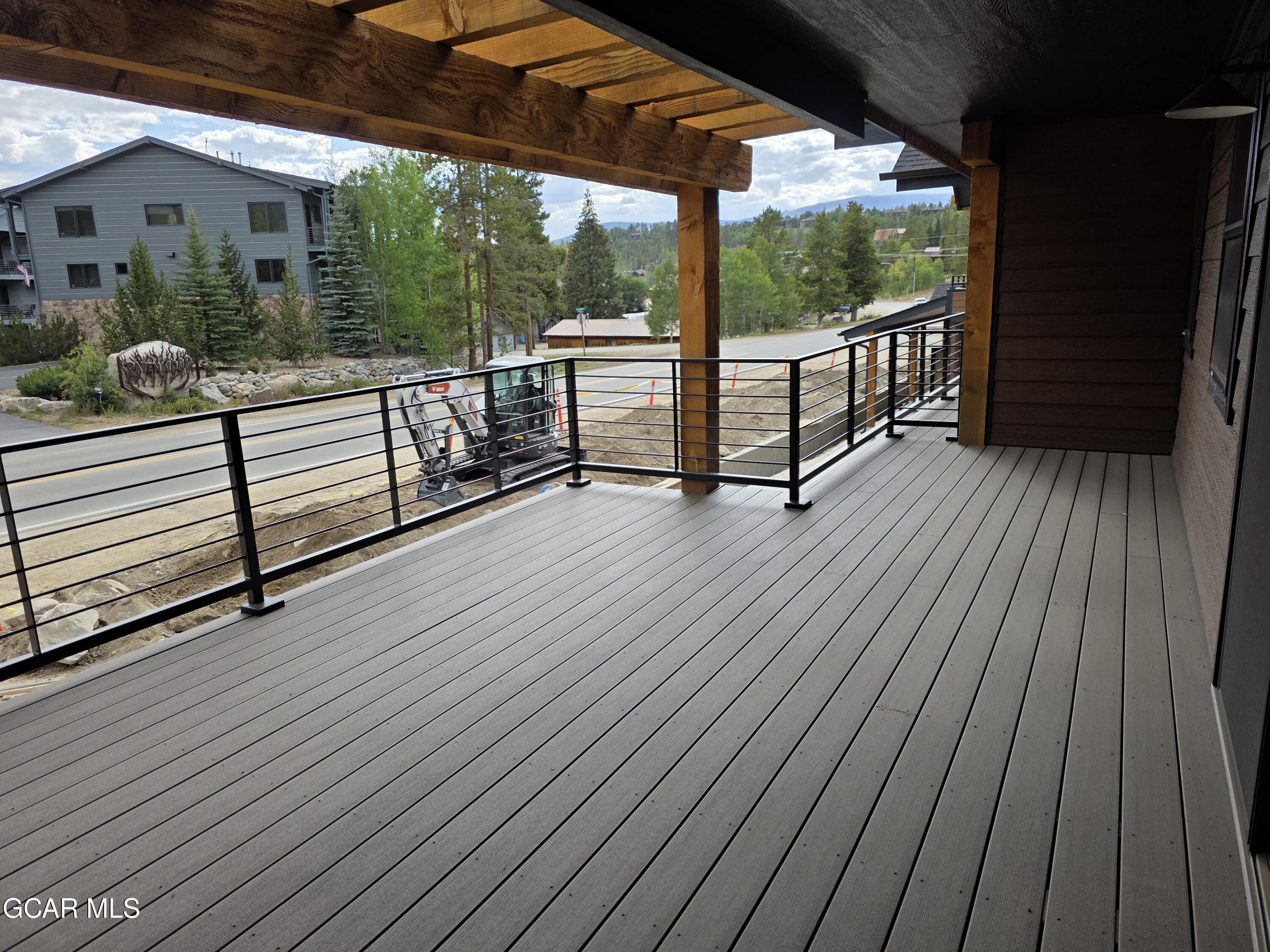 505 GRAND Avenue 207