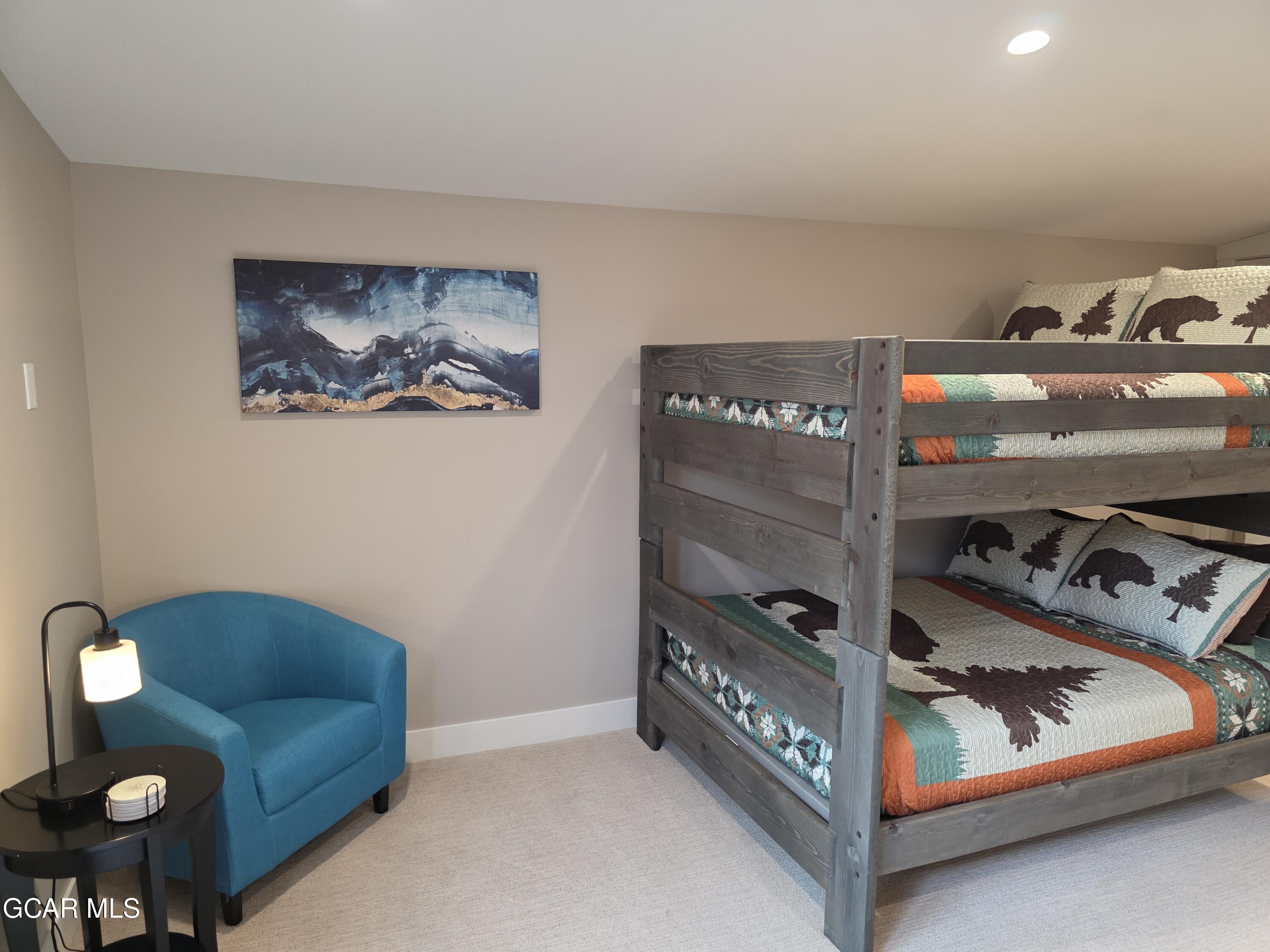 828 GRAND Avenue 208