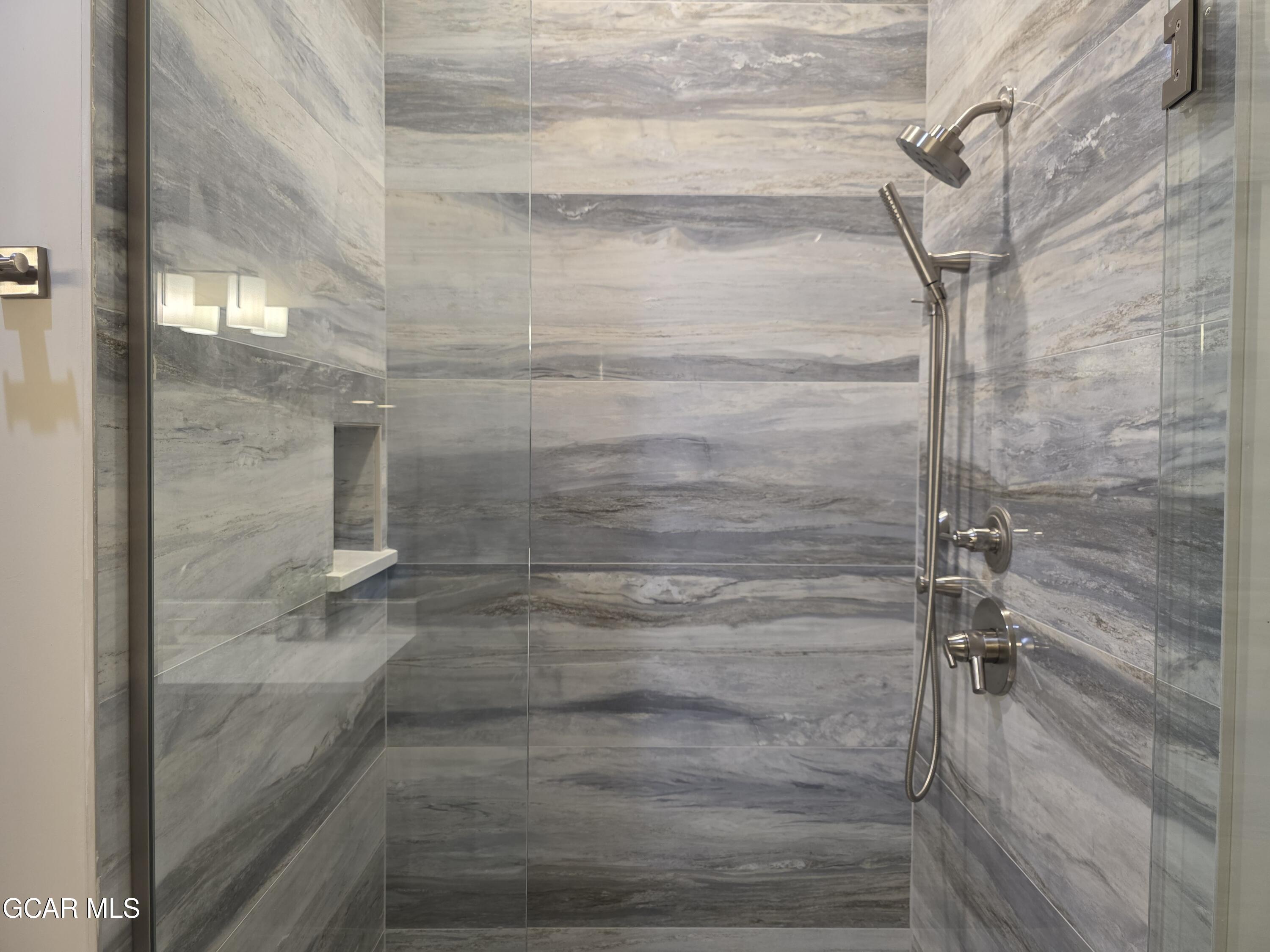 505 GRAND Avenue 204