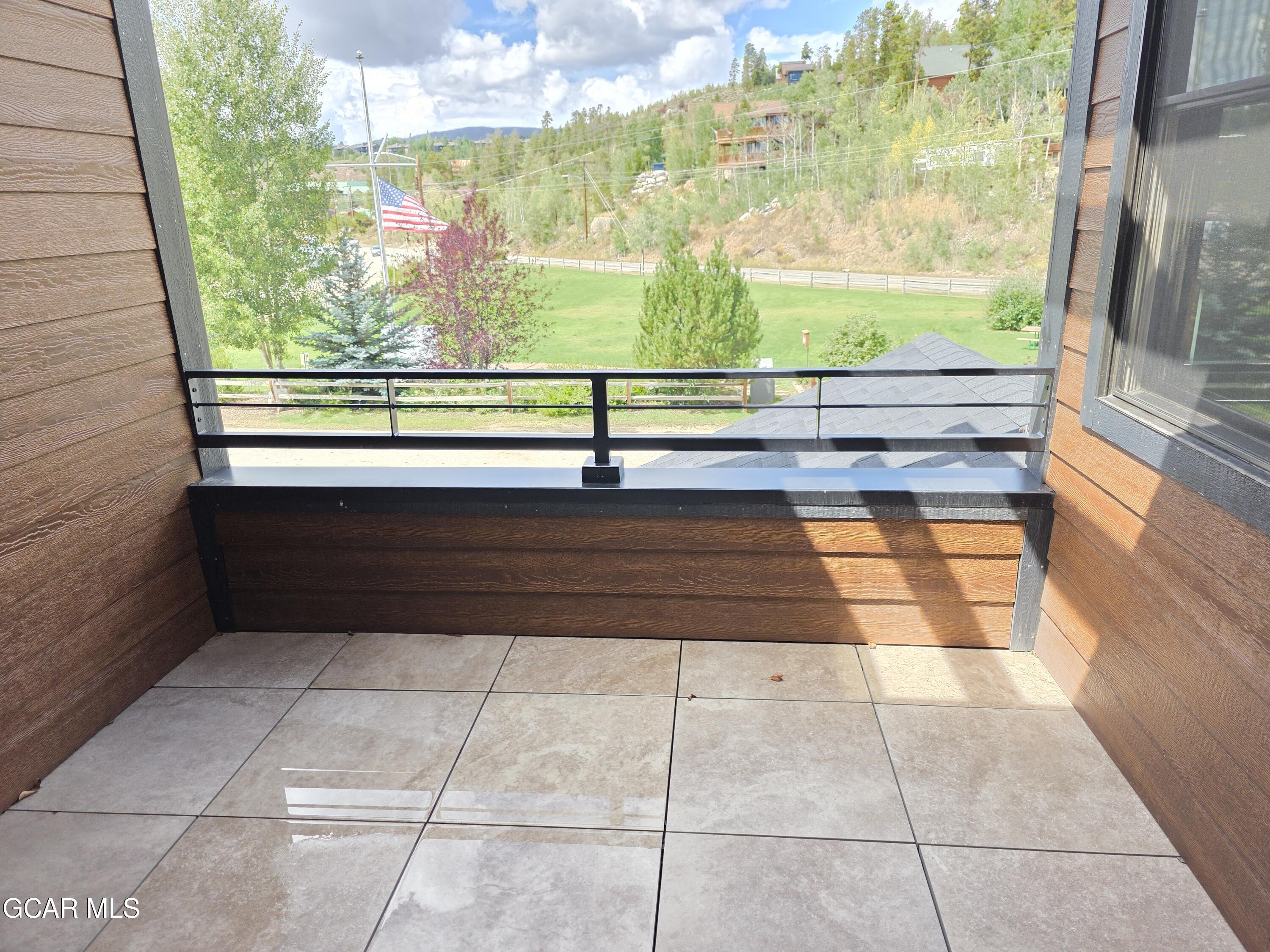 505 GRAND Avenue 204