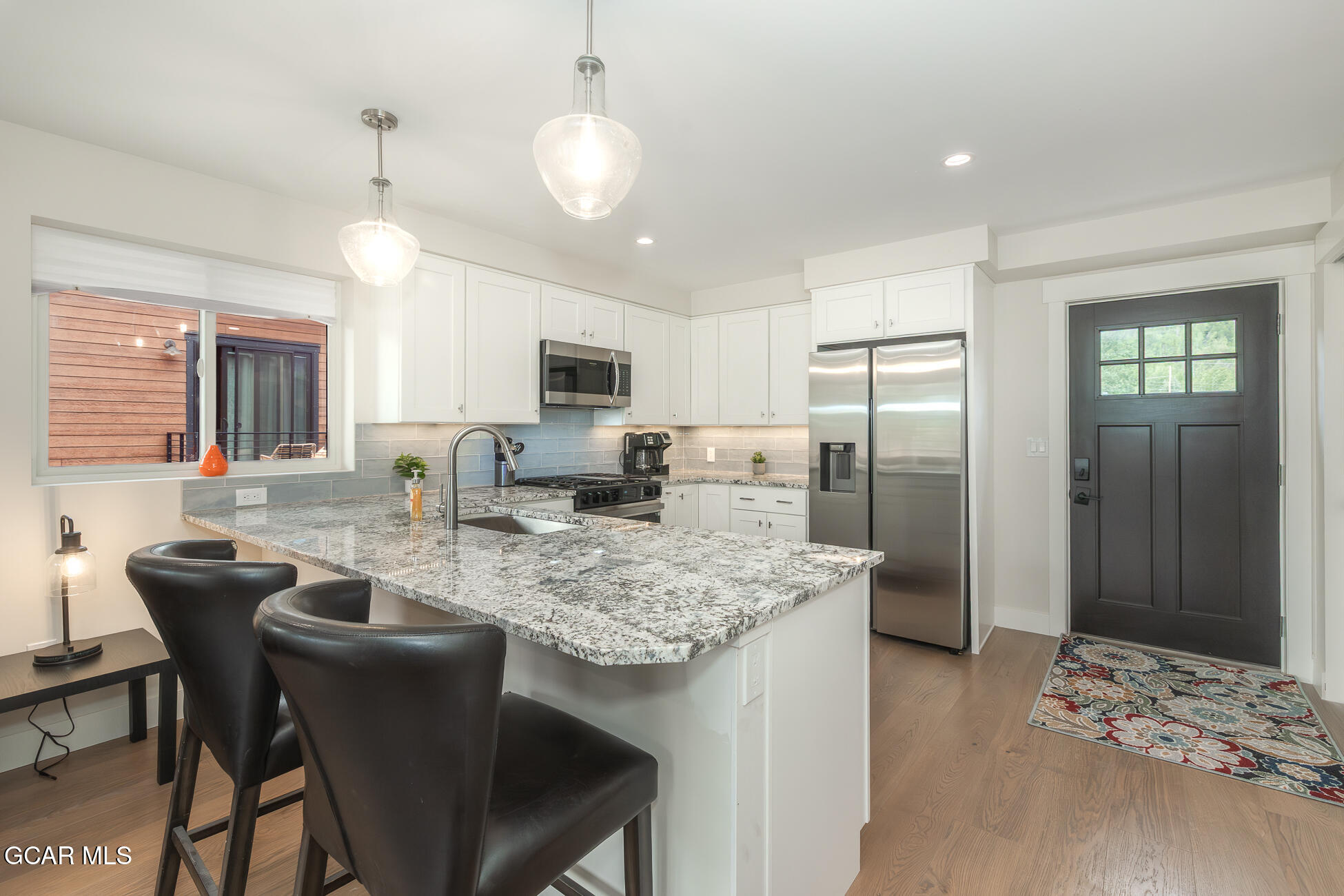 505 GRAND Avenue 206