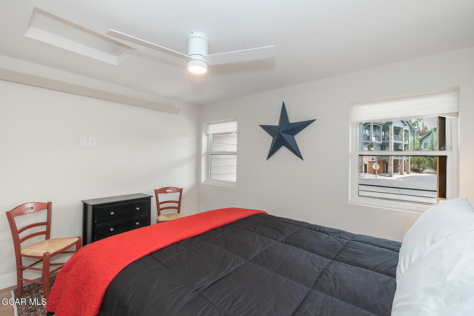 505 GRAND Avenue 206