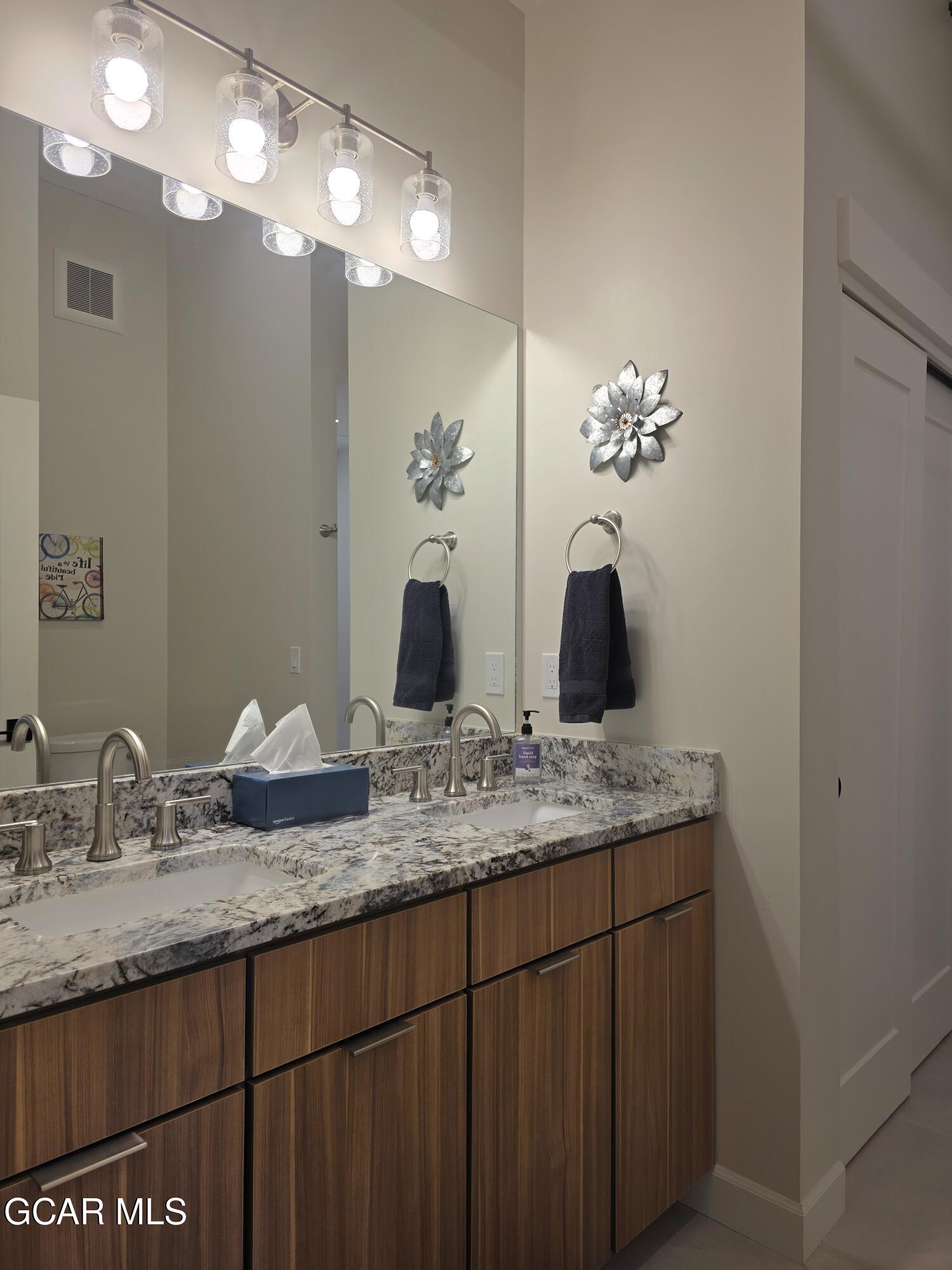 824 Grand Avenue 114