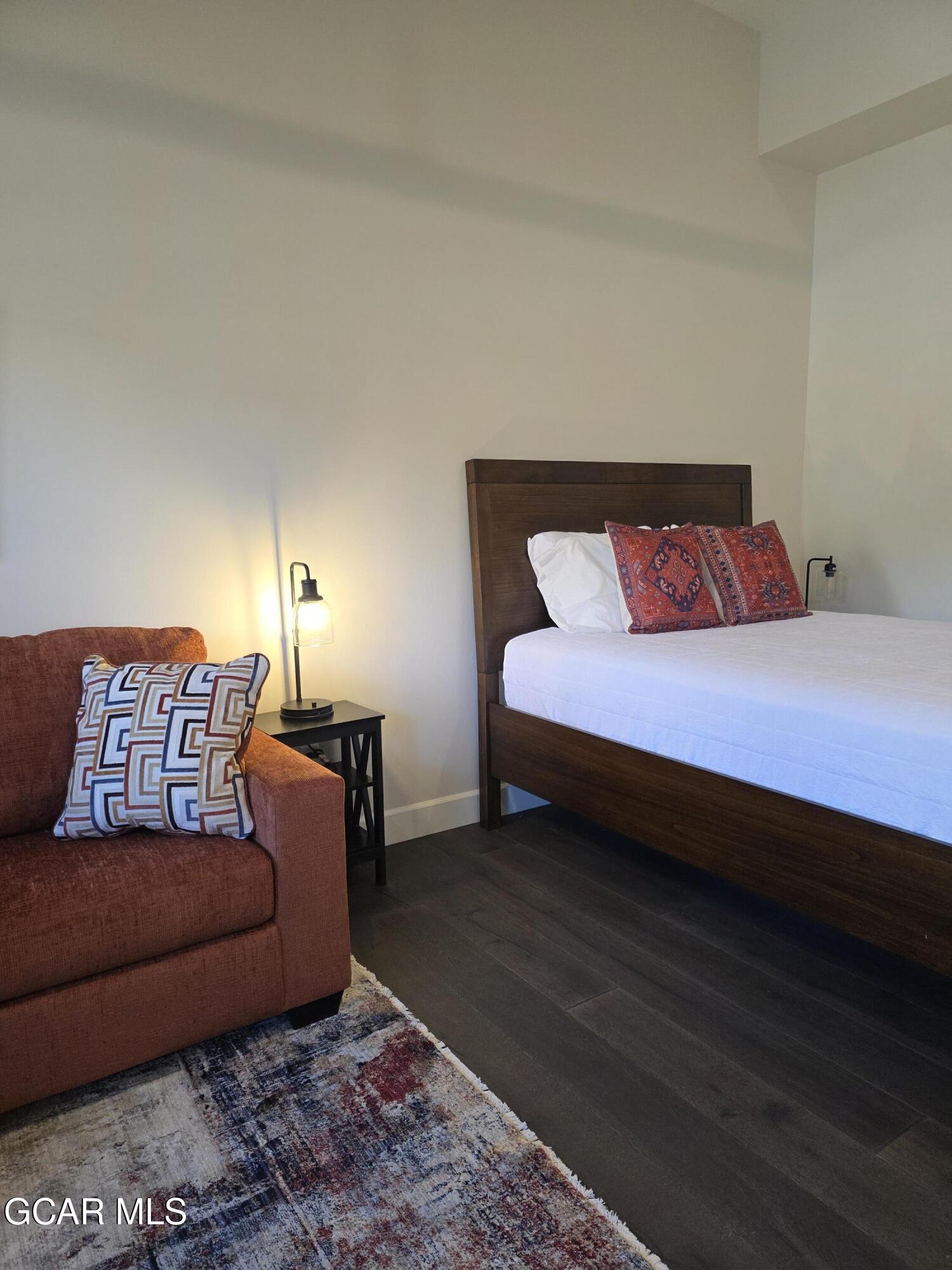 824 Grand Avenue 114