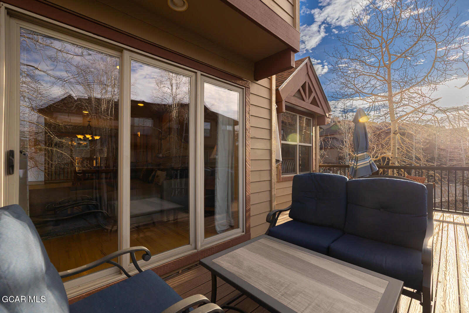 210 SAWYER Circle