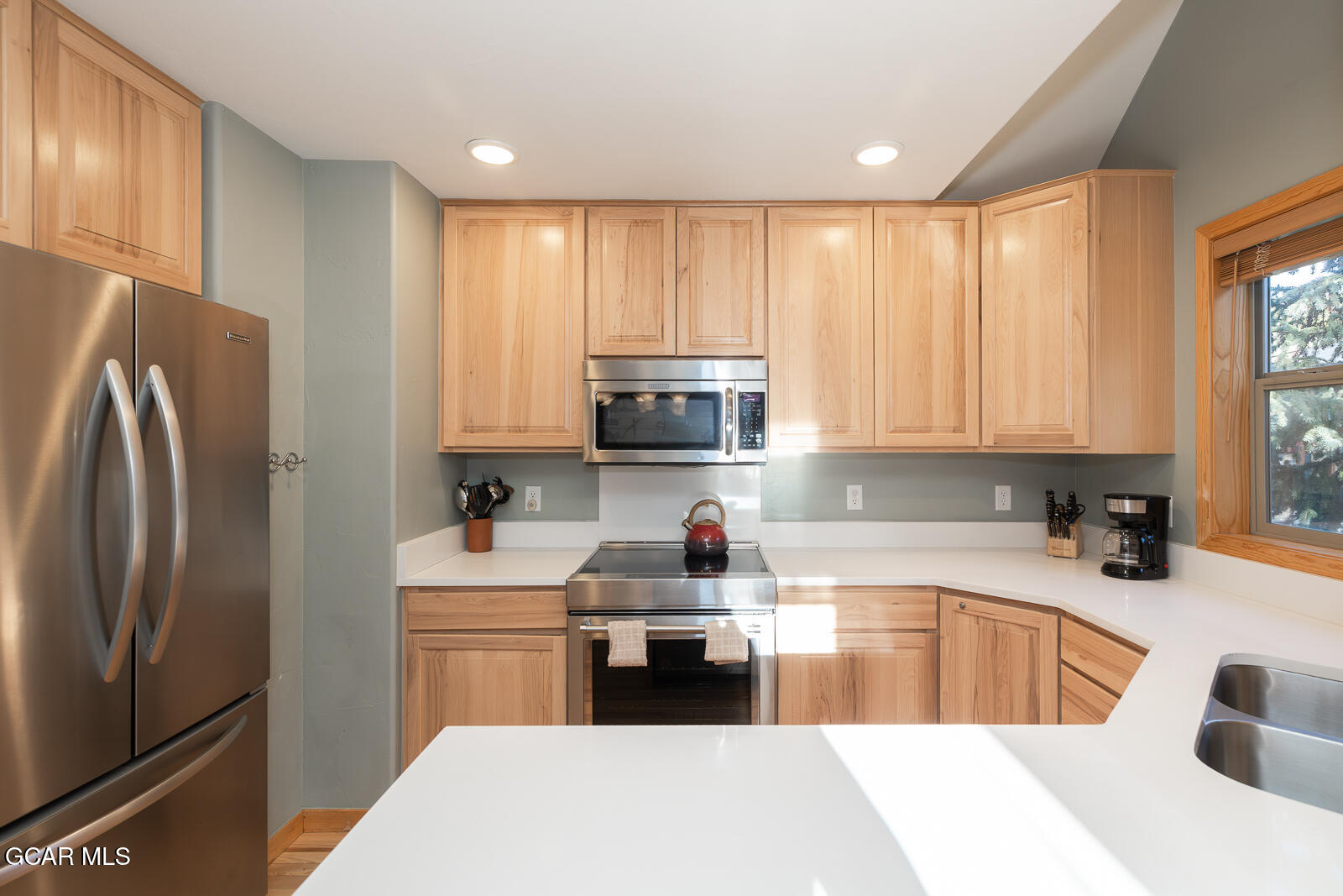 210 SAWYER Circle