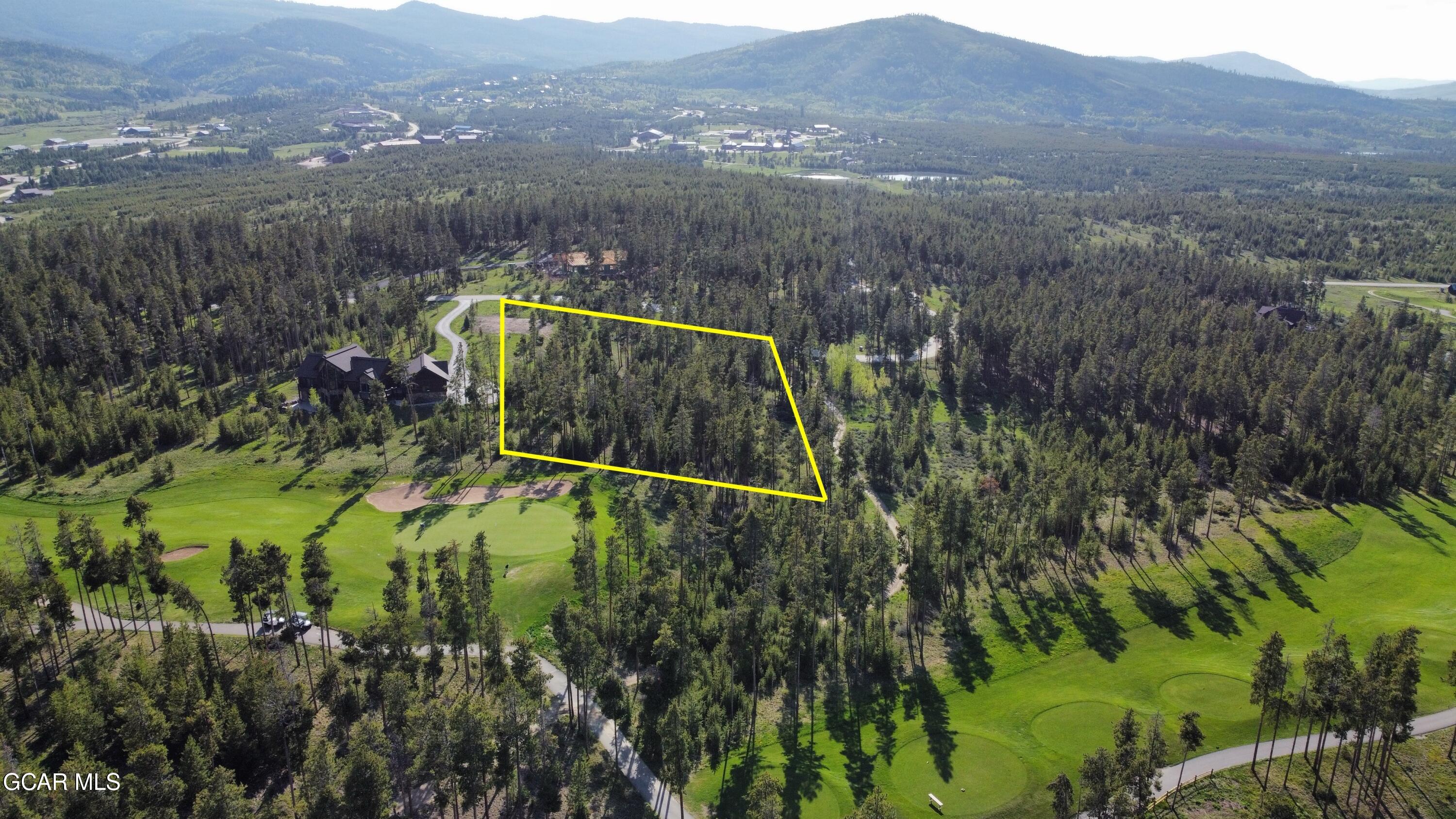 1737 Golf Course Circle