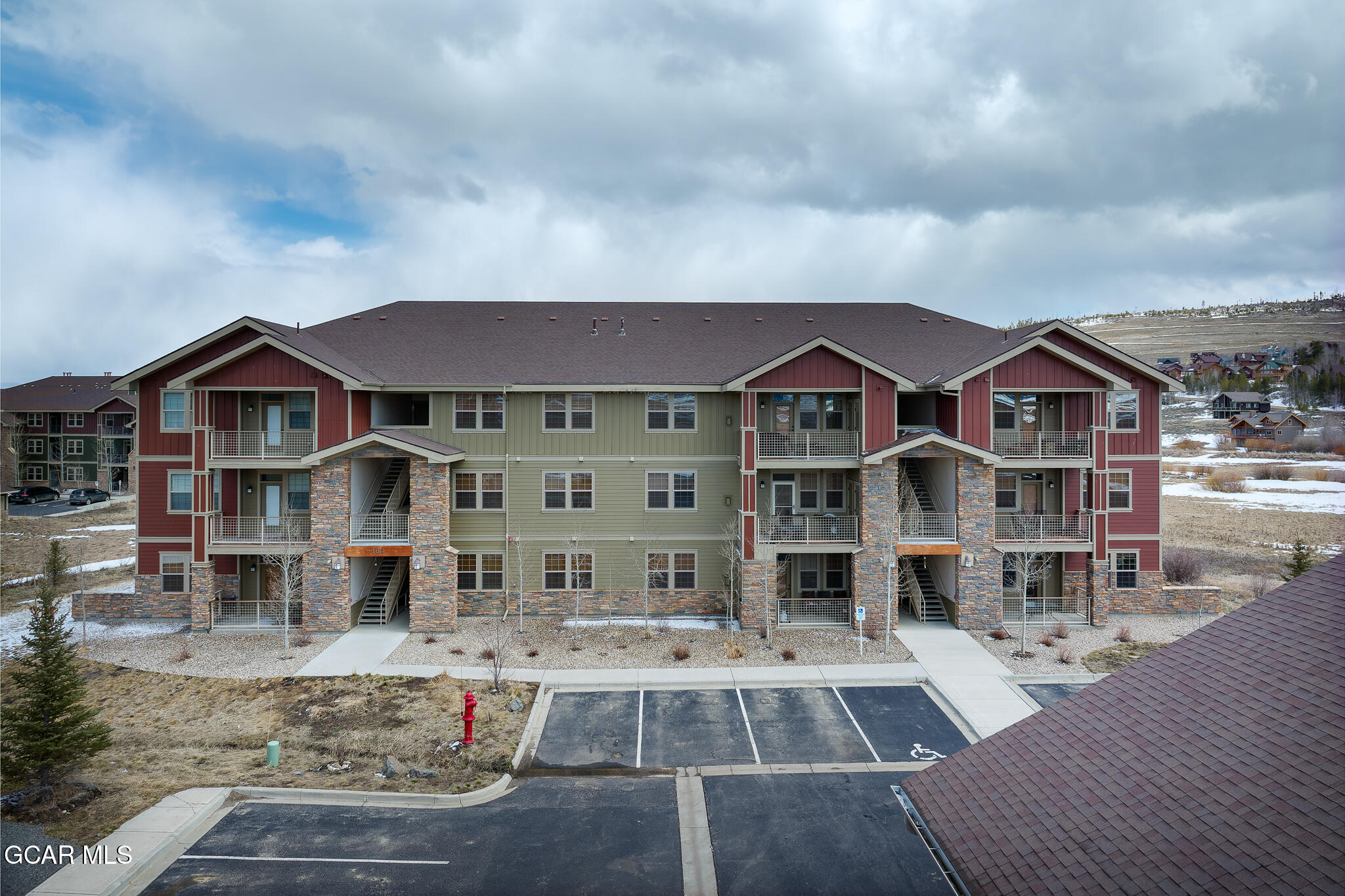 164 Village Road H-203