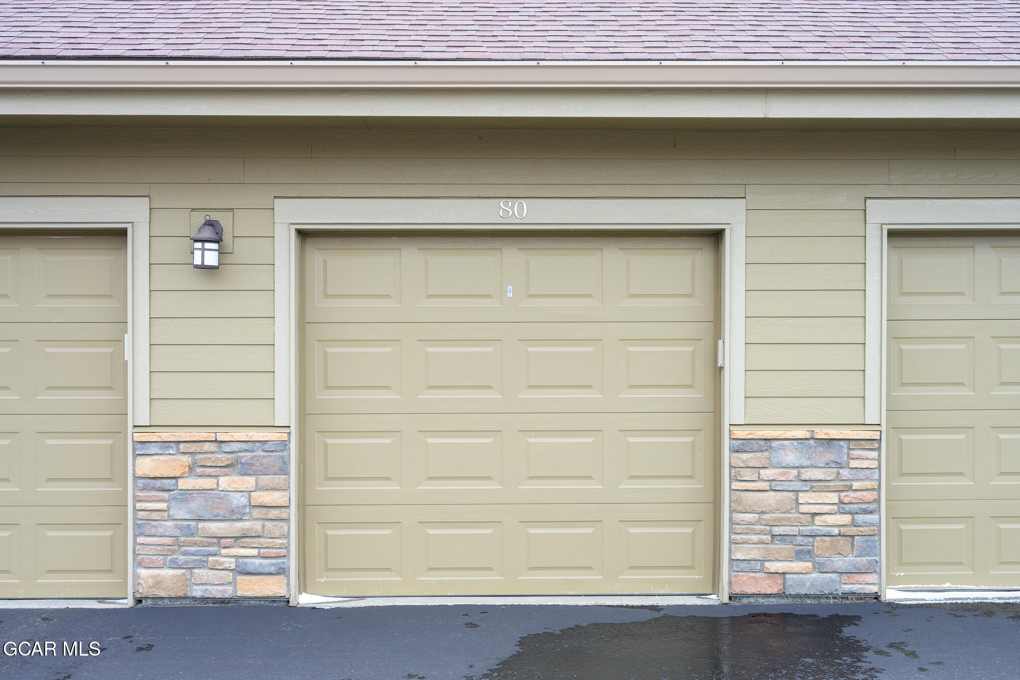 164 Village Road H-203