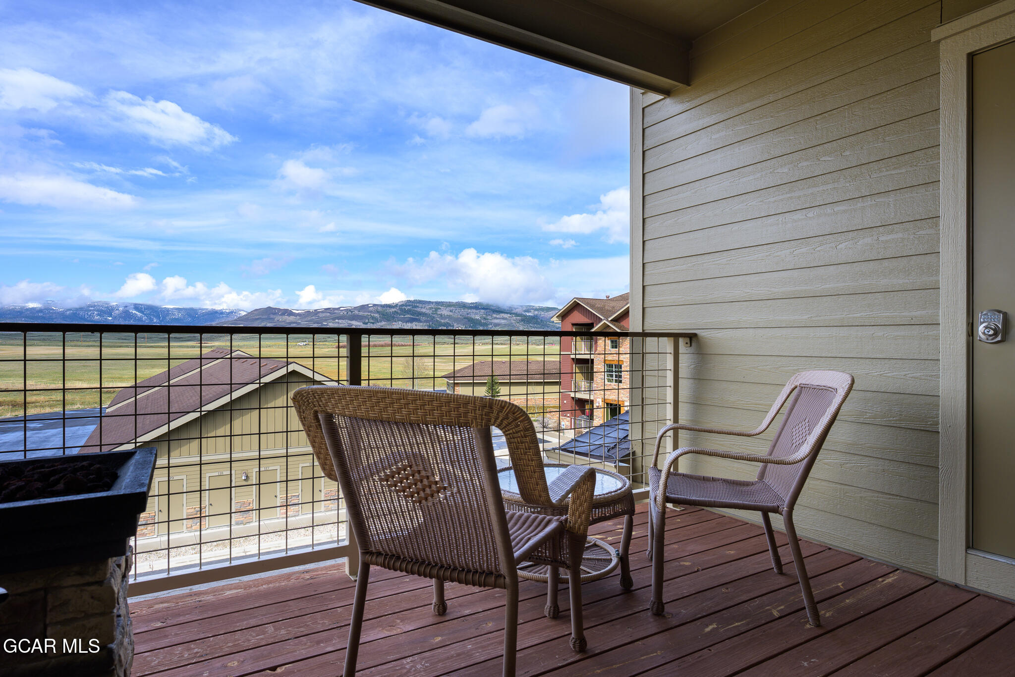 164 Village Road H-207