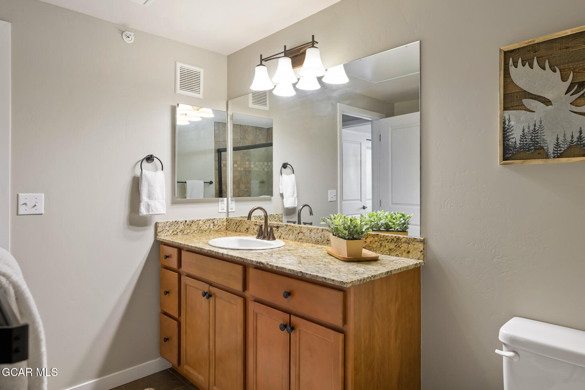 164 Village Road H-207