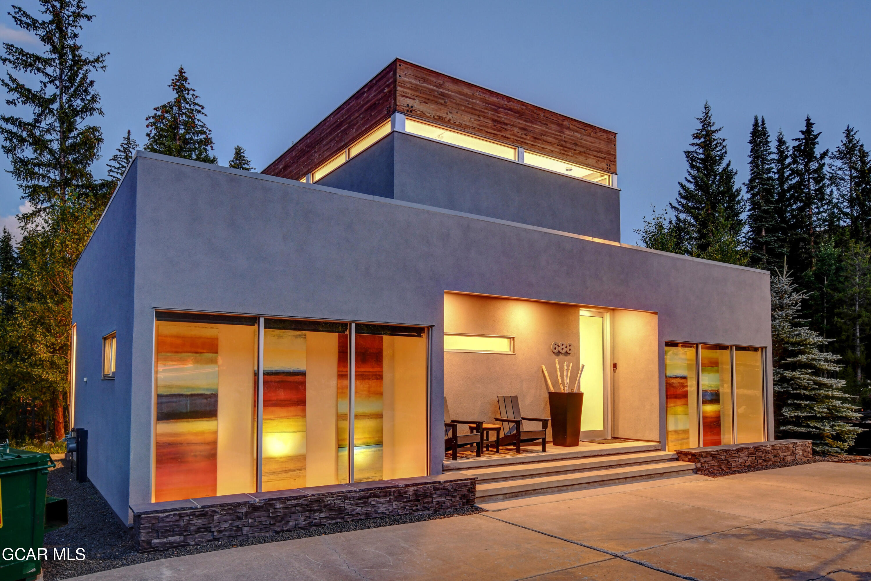 688 Vasquez Road