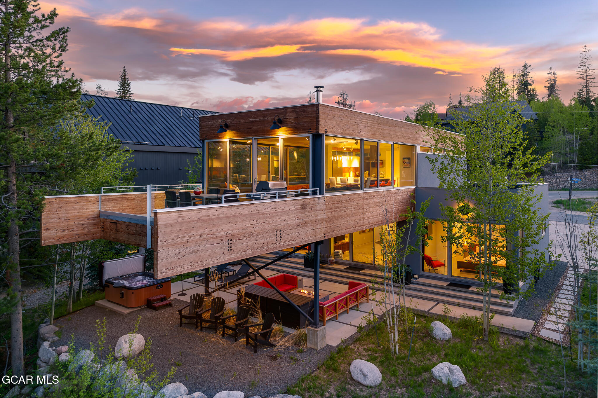 688 Vasquez Road